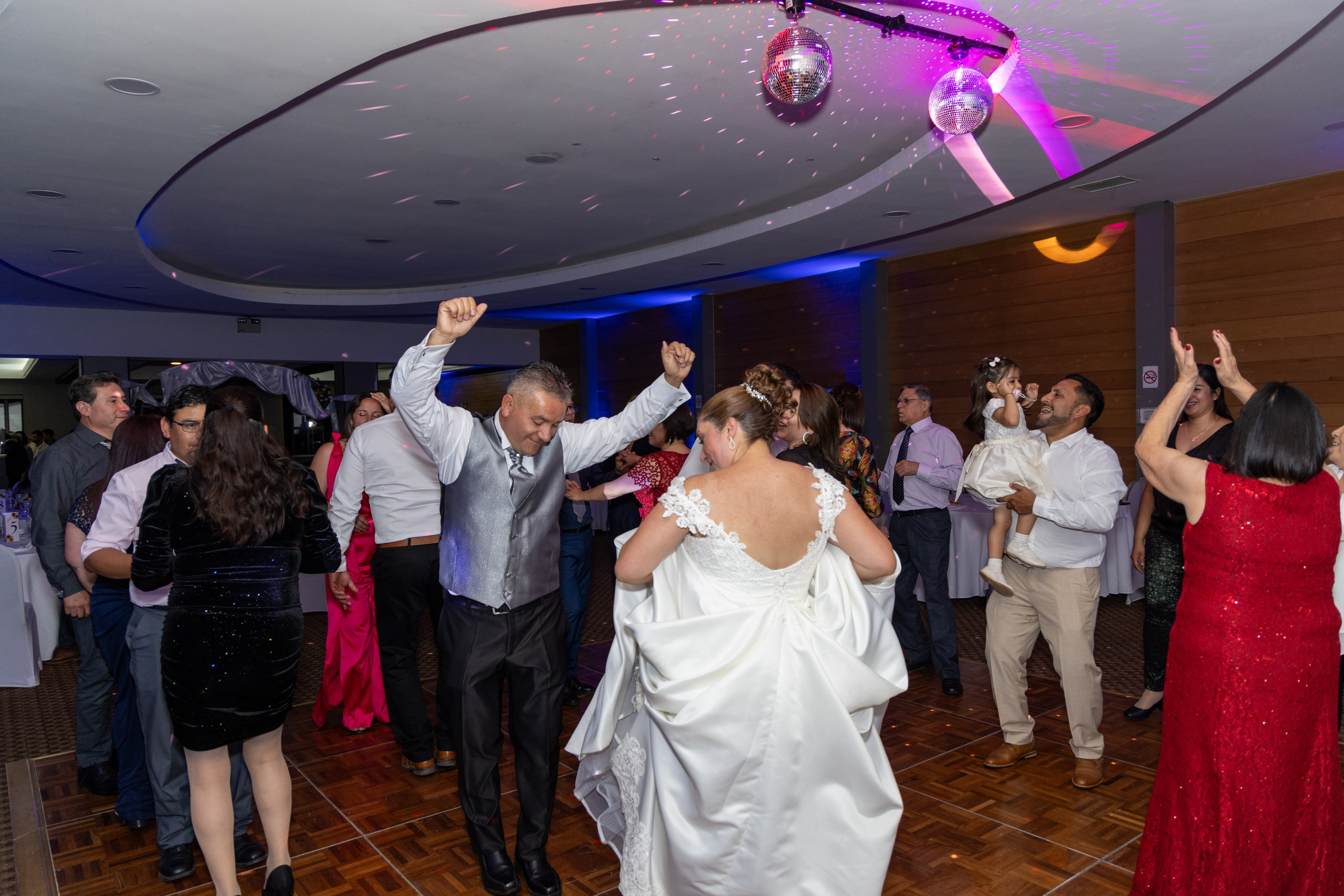 Silvia y Jorge. Dinka & Emilio - El arte de preservar lo que no se repite