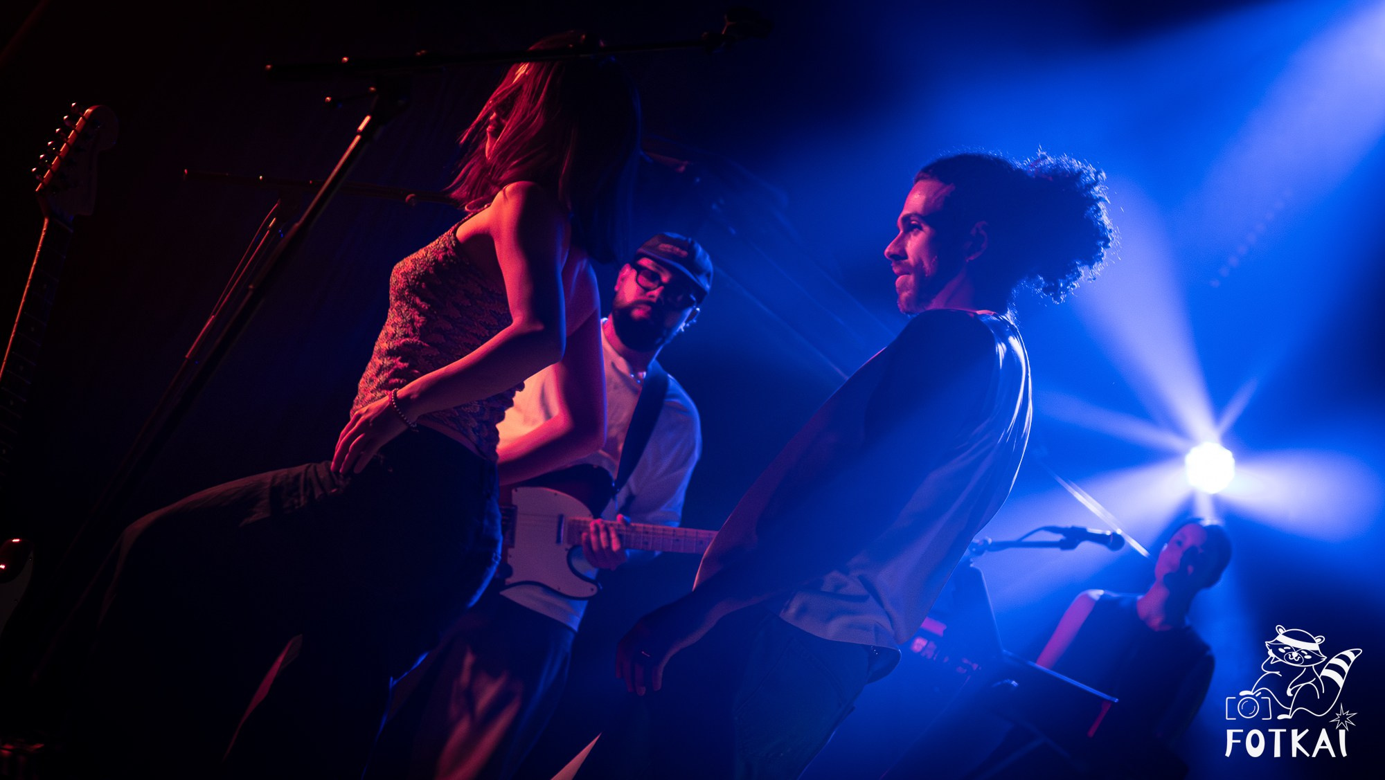 GINEL en Sala Villanos Madrid — Fotos del concierto, presentación Borde Vivo 2026 | FOTKAI