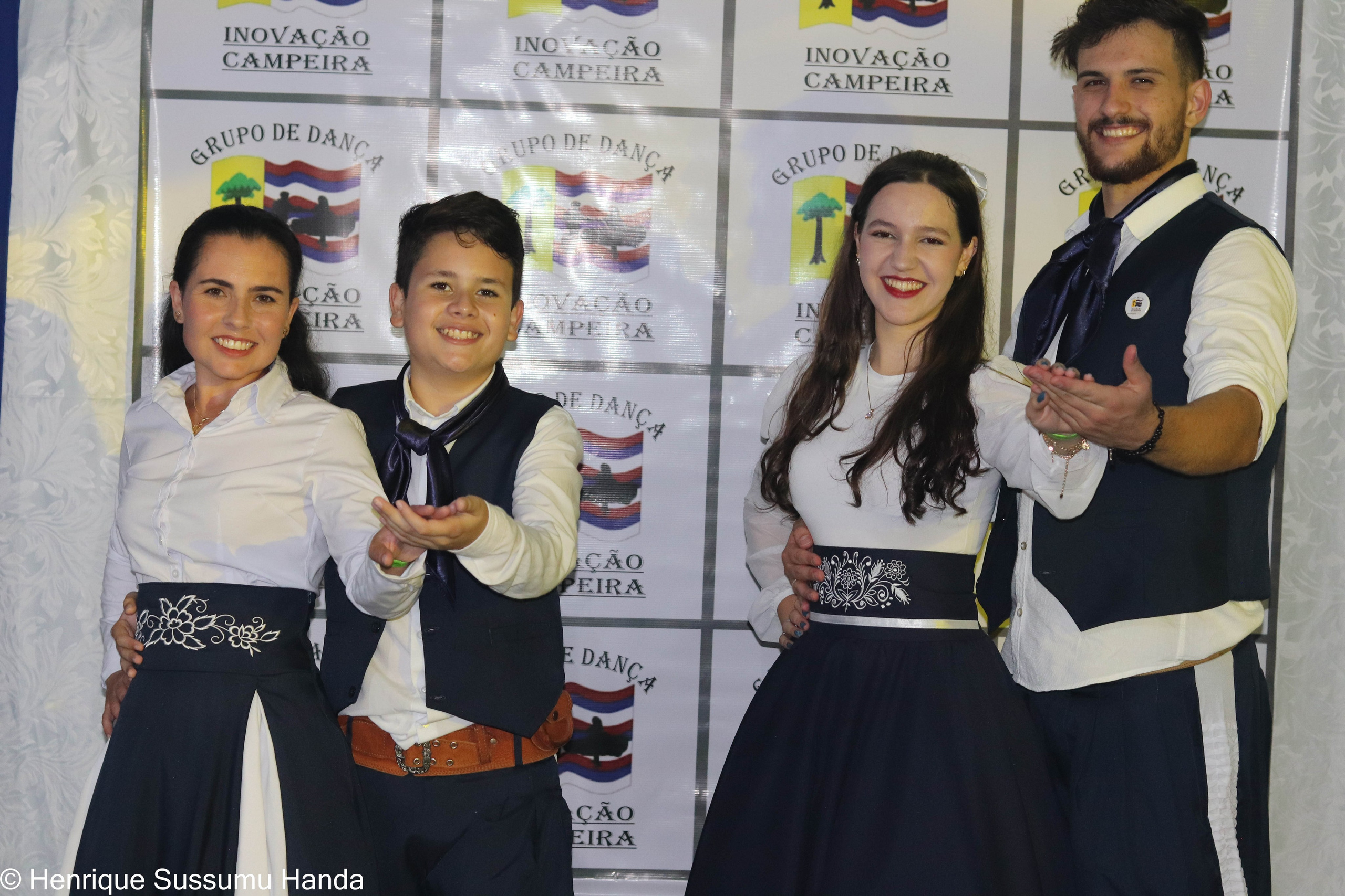 Formatura Curso de Dança Inovação Campeira. Handa Produções