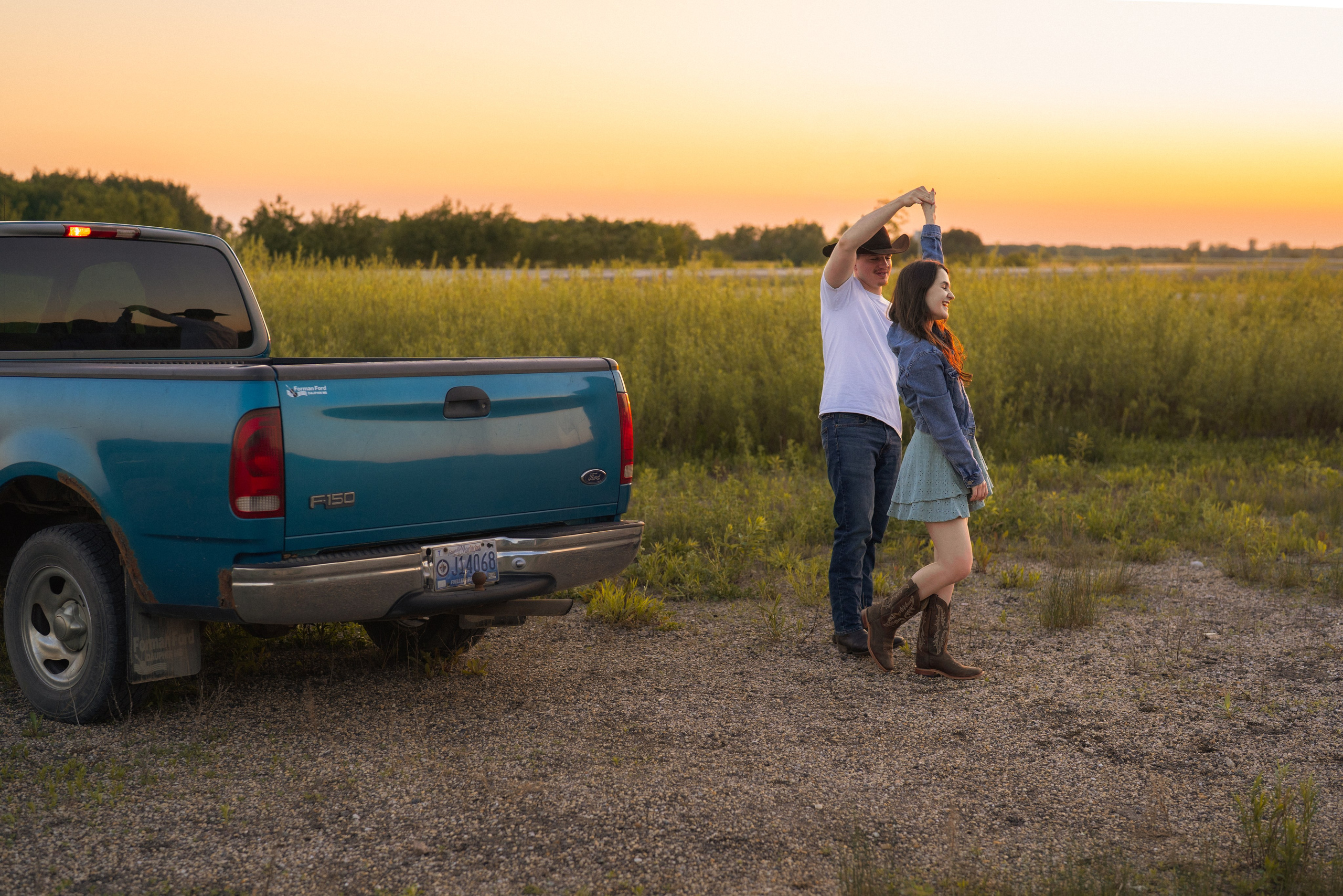 Summer Evening in a Pickup Truck. Photographer Viktoriia Skavronskaya