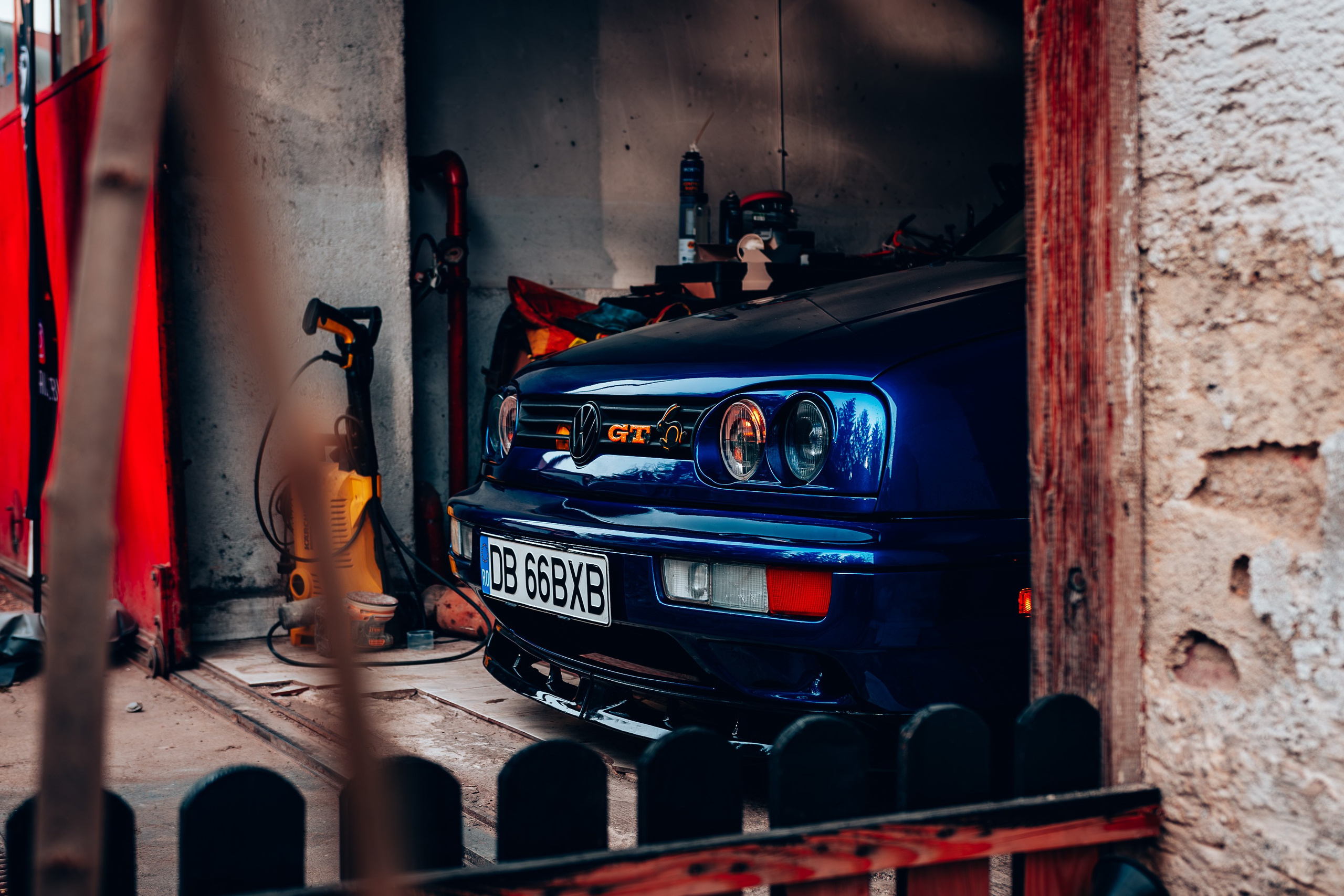 Masini. Ionut Brehuescu — Fotograf