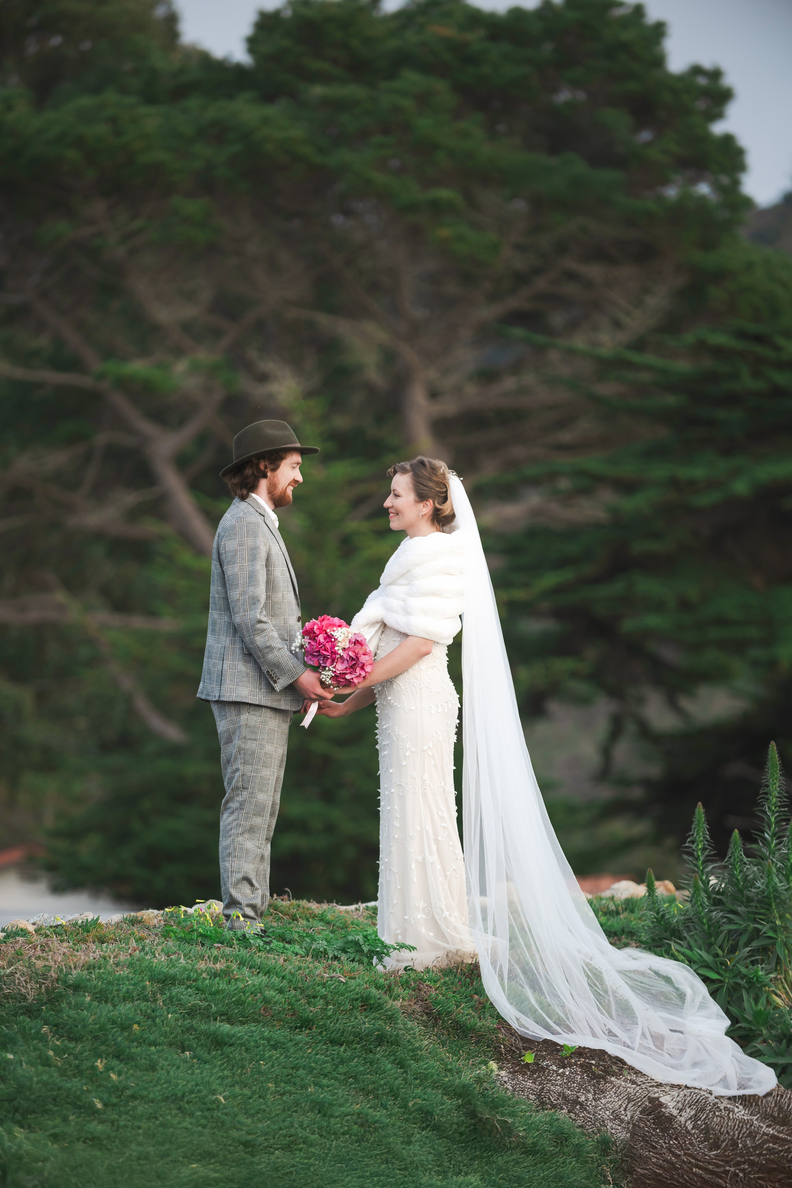 Coastal Elopement in Santa Cruz & Monterey. Wedding & Elopement Photographers in California