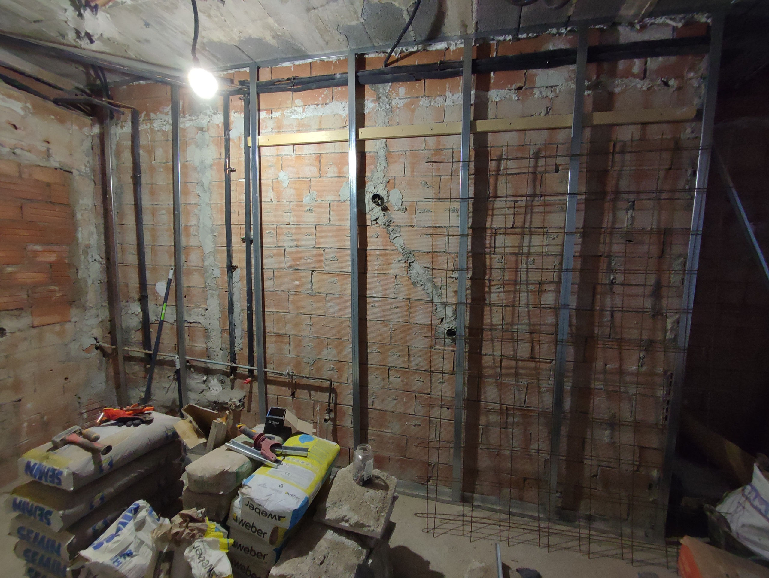 Proyectos. Reformas integrales de pisos, baños y cocinas con aislamiento acústico en Barcelona | B22 Reforma