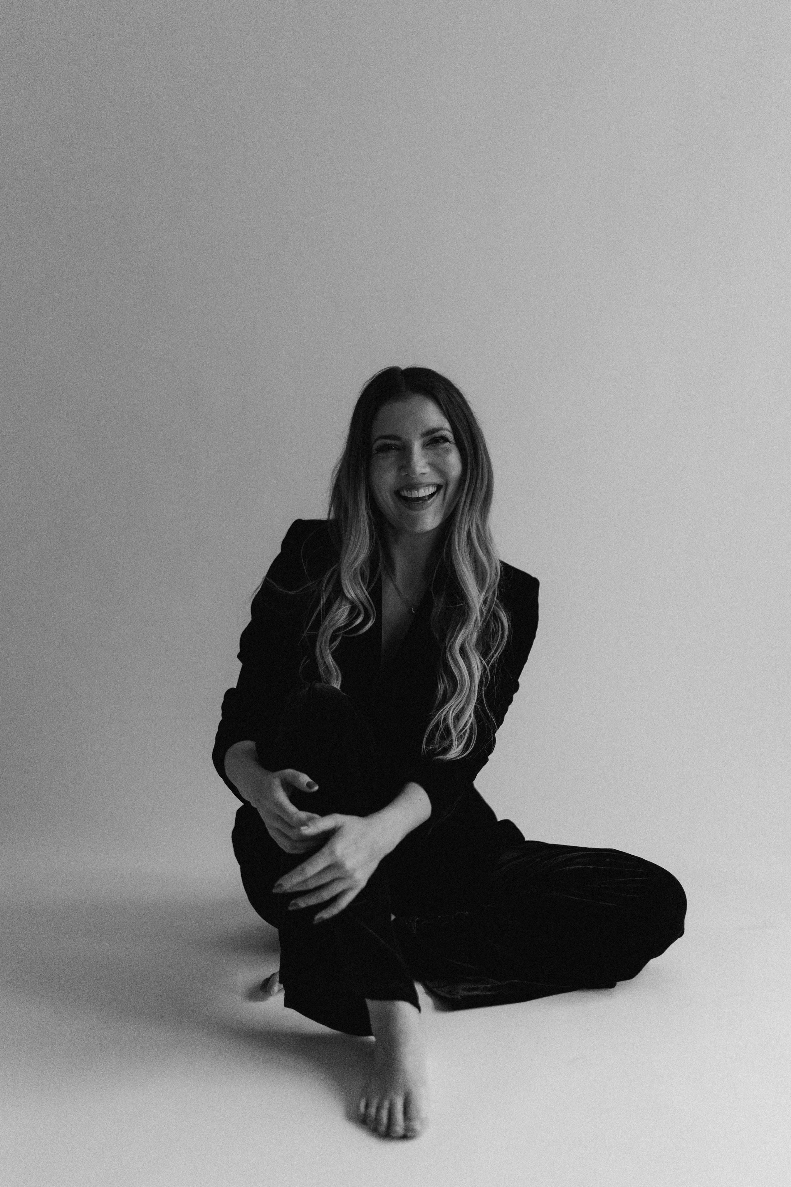 Individuals. Victoria Olonen – Cinematic Portrait Artist | Helsinki & Europe