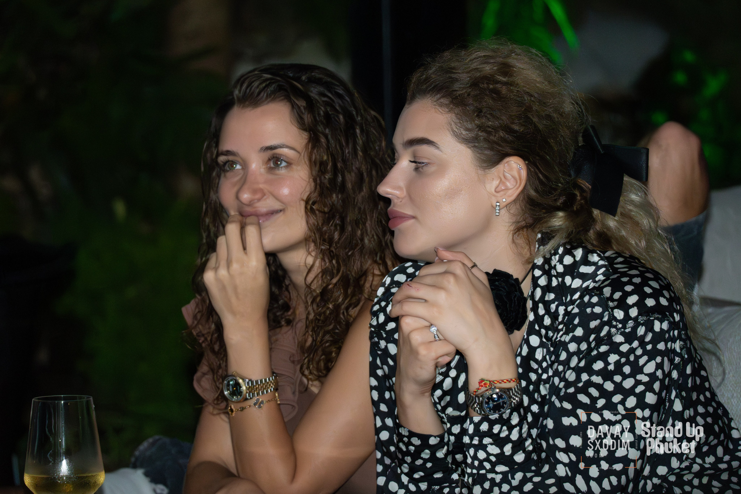 Standup Влада Лапина | Фоторепортаж | Афиша | DAVAYSXODIM.com PHUKET. АФИША|ФОТОРЕПОРТАЖИ|ИВЕНТЫ|ПХУКЕТ