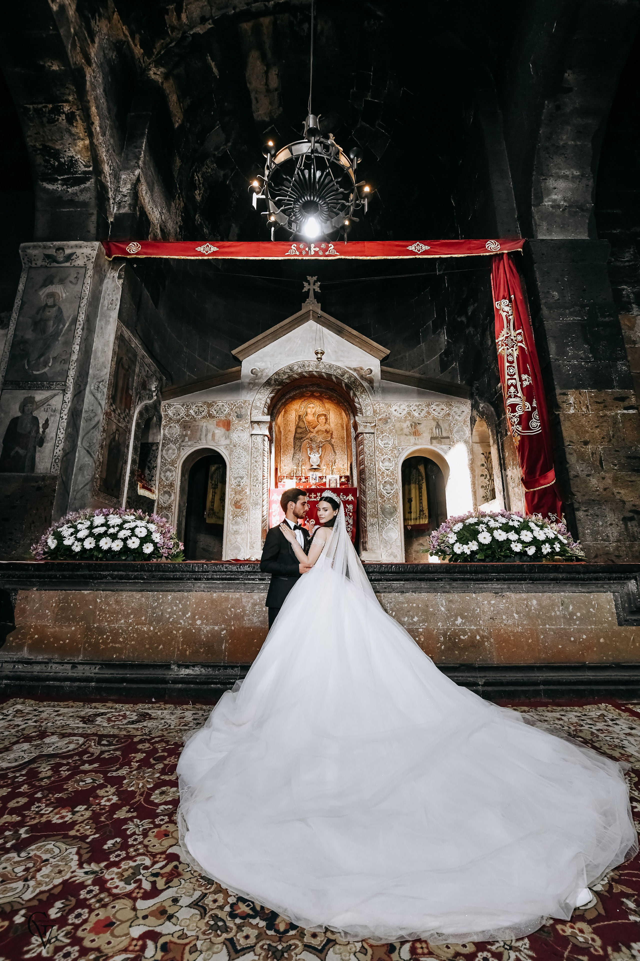 Paruyr & Nina. Wedding photos and video shooting in Armenia and all over the world!!! Photographer in Yerevan