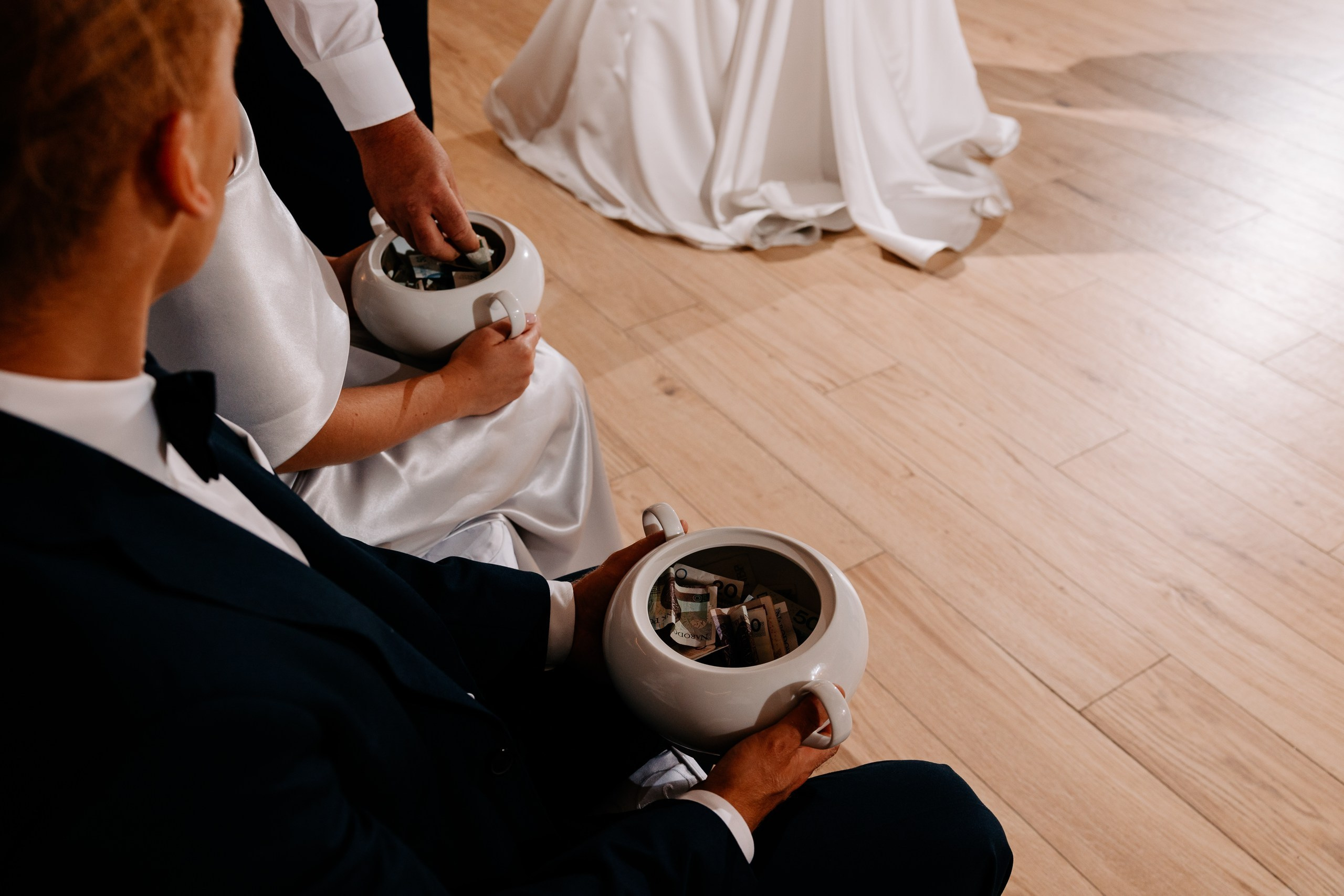 Wiki ♡ Przemek. Fotograf Ślubny Warszawa - Sesje Biznesowe Rodzinne Eventy