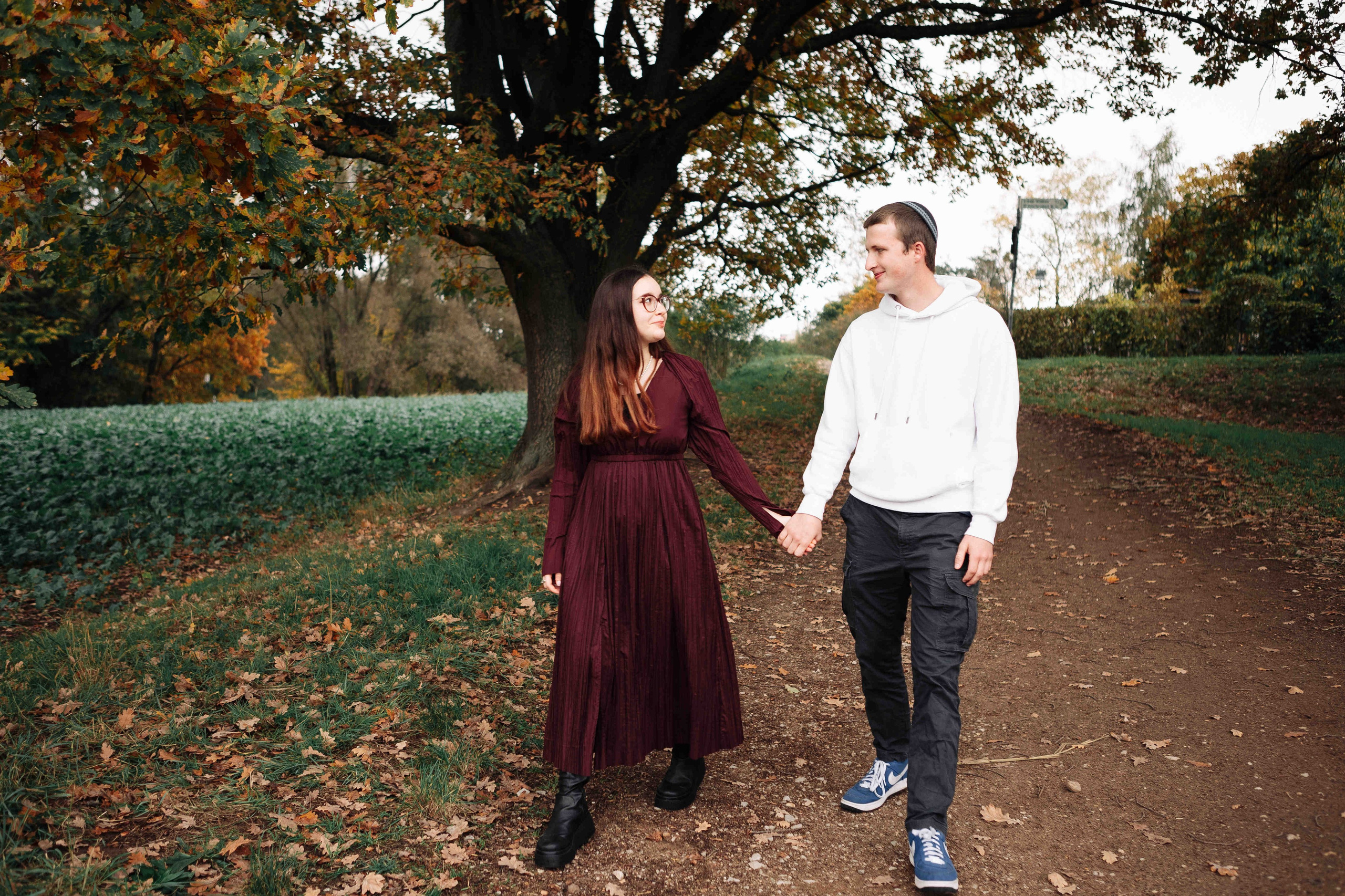 BIG OAK, BIG FAMILY. Https://shi-photo.com/