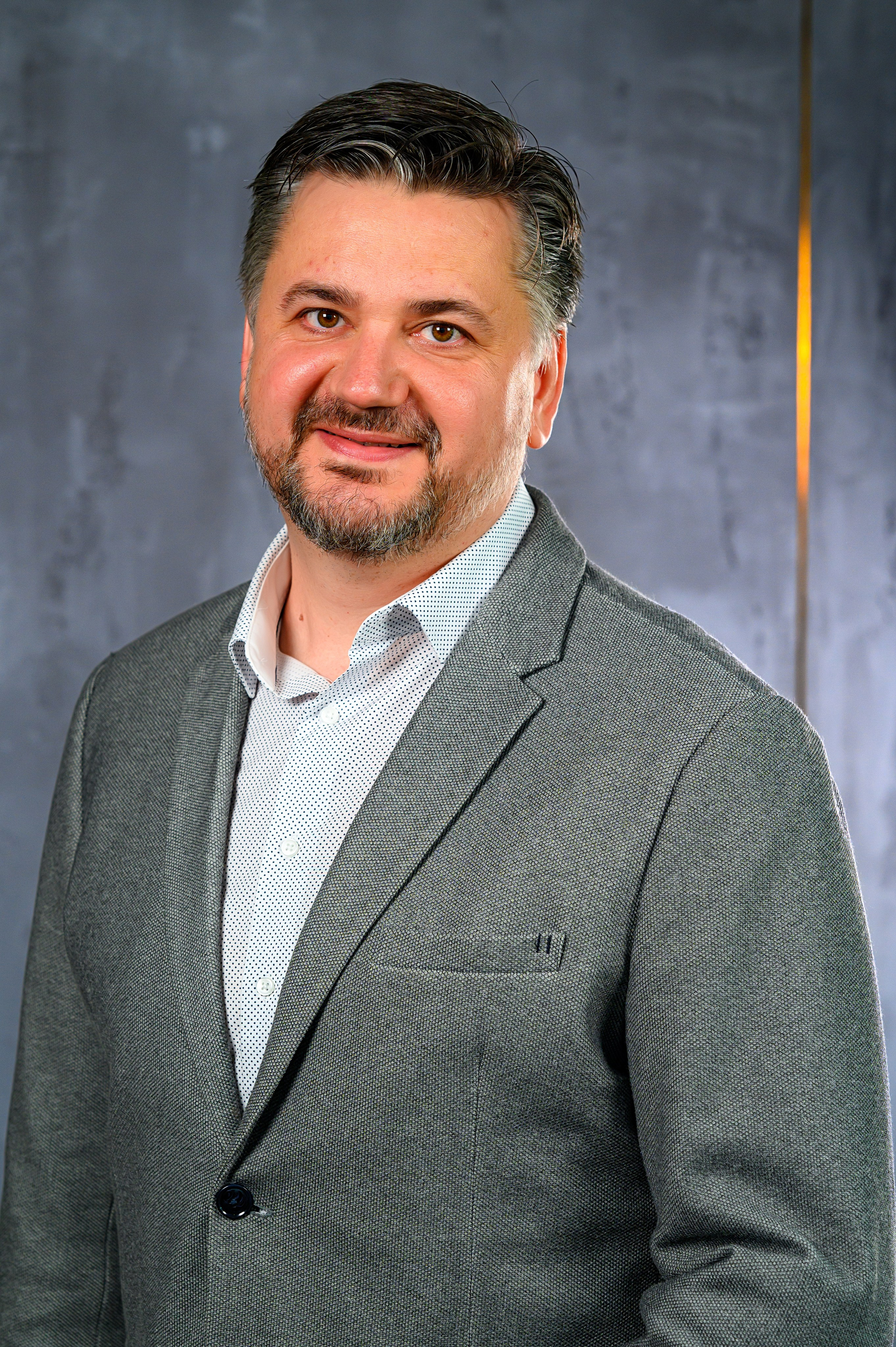 Fotografie Corporate & Business | Portrete Profesionale și Branding Companii. Cătălin Lazăr Photography — Fotografie de nuntă și evenimente premium în România și Europa