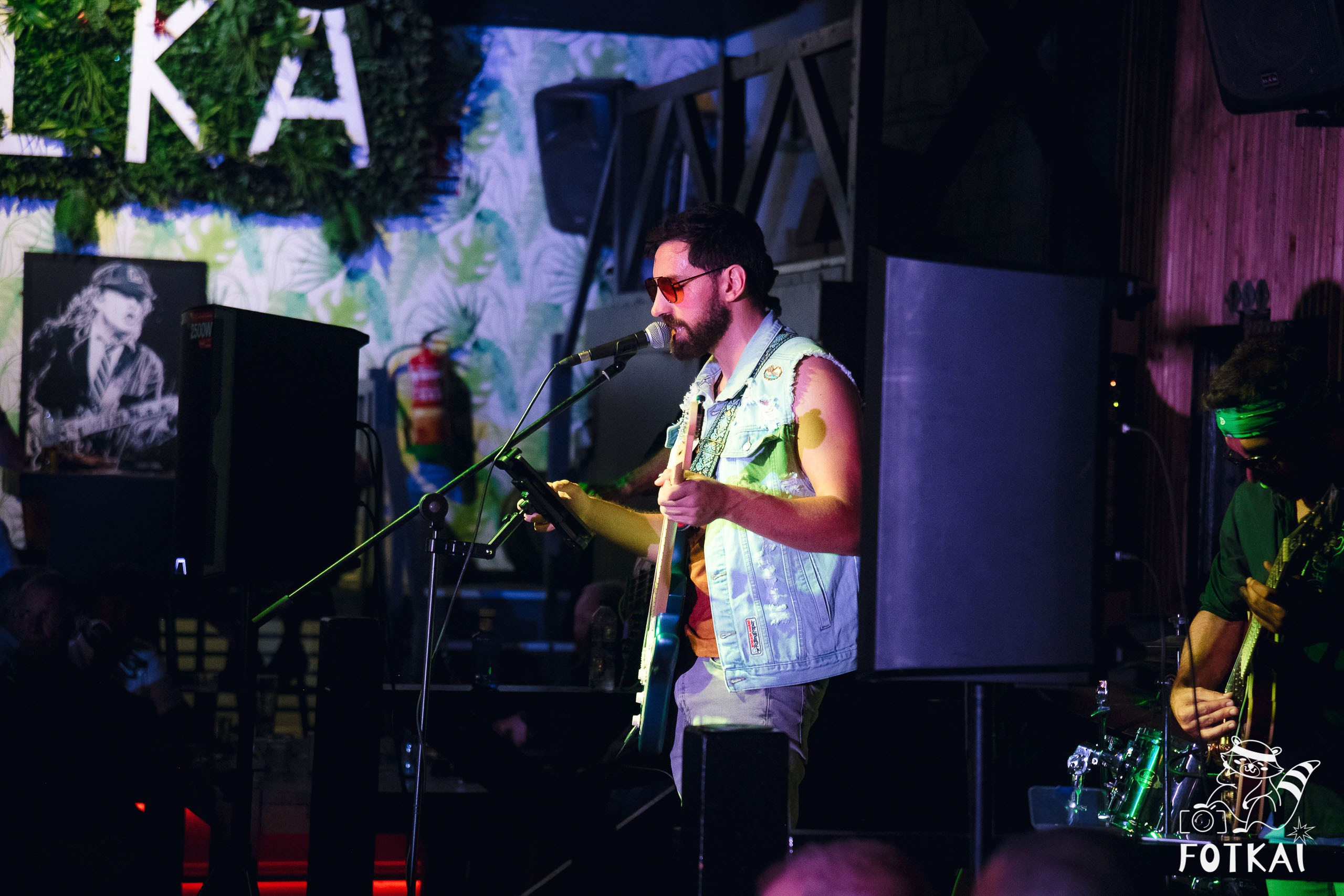 Stones of the Coast en Bushwacka Cabo Roig: Reportaje fotográfico 18.09.25 | FOTKAI