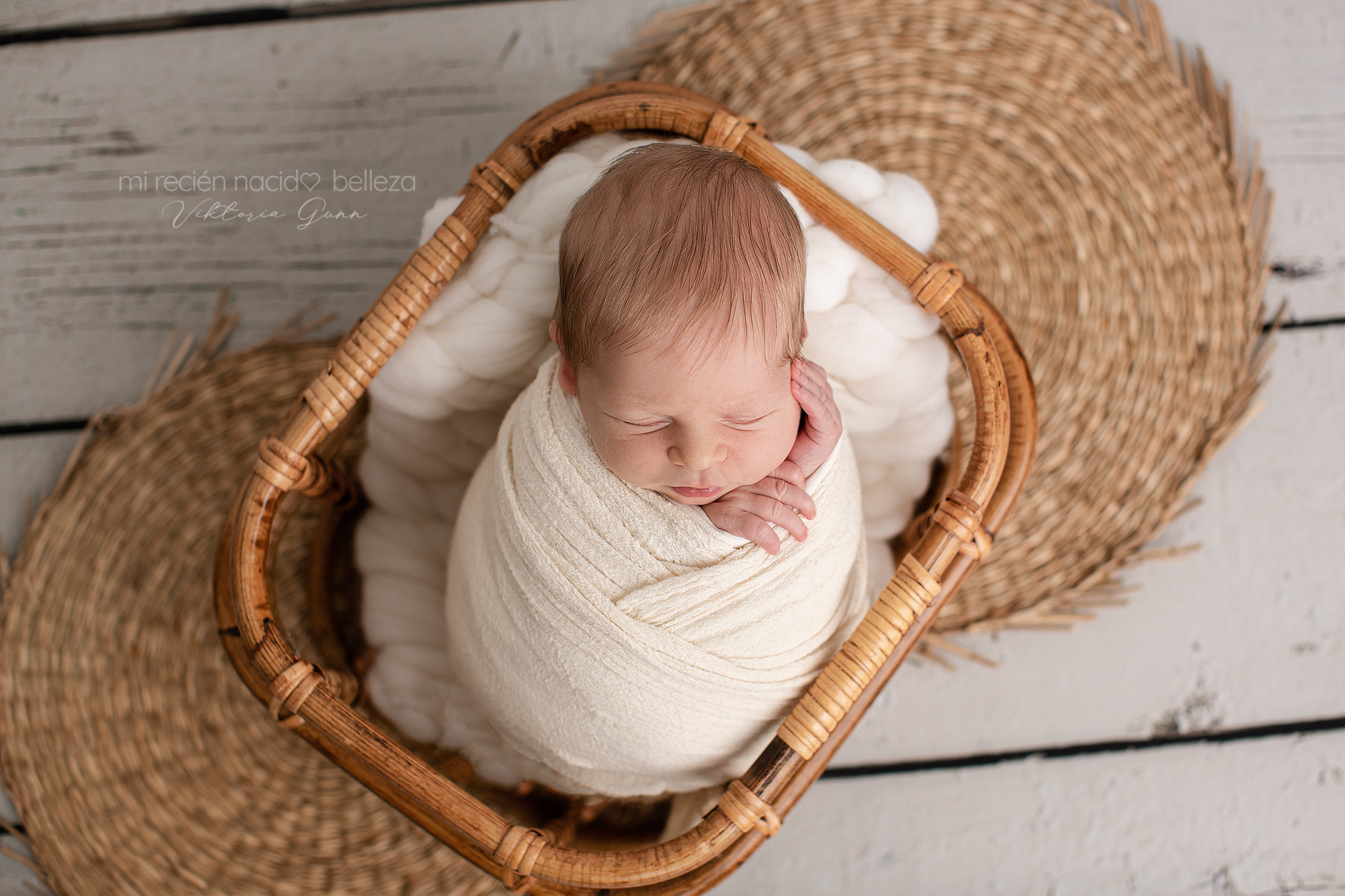 Новорожденные. Фотограф в Испании: Бенисса, Кальпе, Бенидорм, Аликанте Виктория Гунн