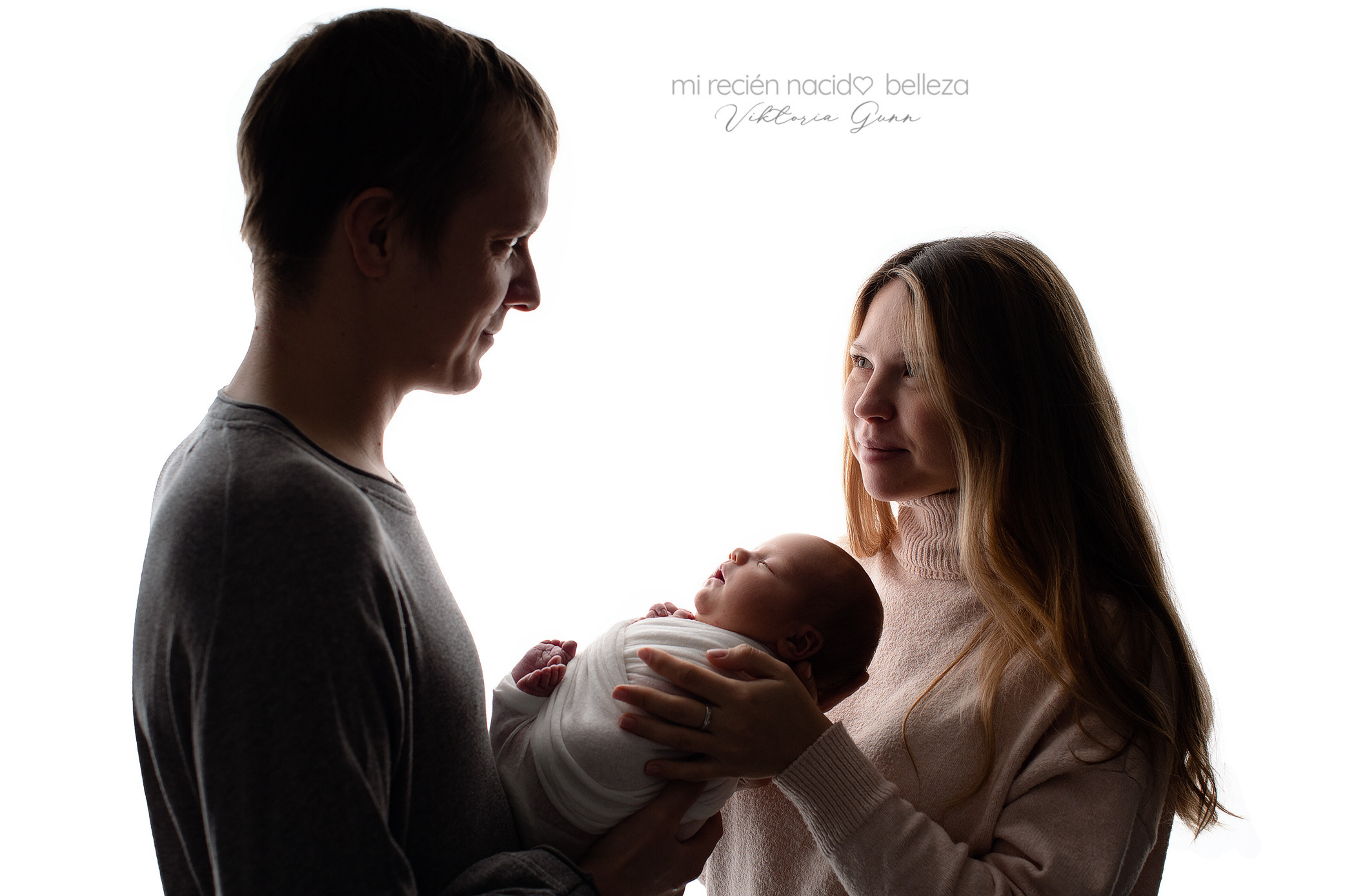 Новорожденные. Фотограф в Испании: Бенисса, Кальпе, Бенидорм, Аликанте Виктория Гунн