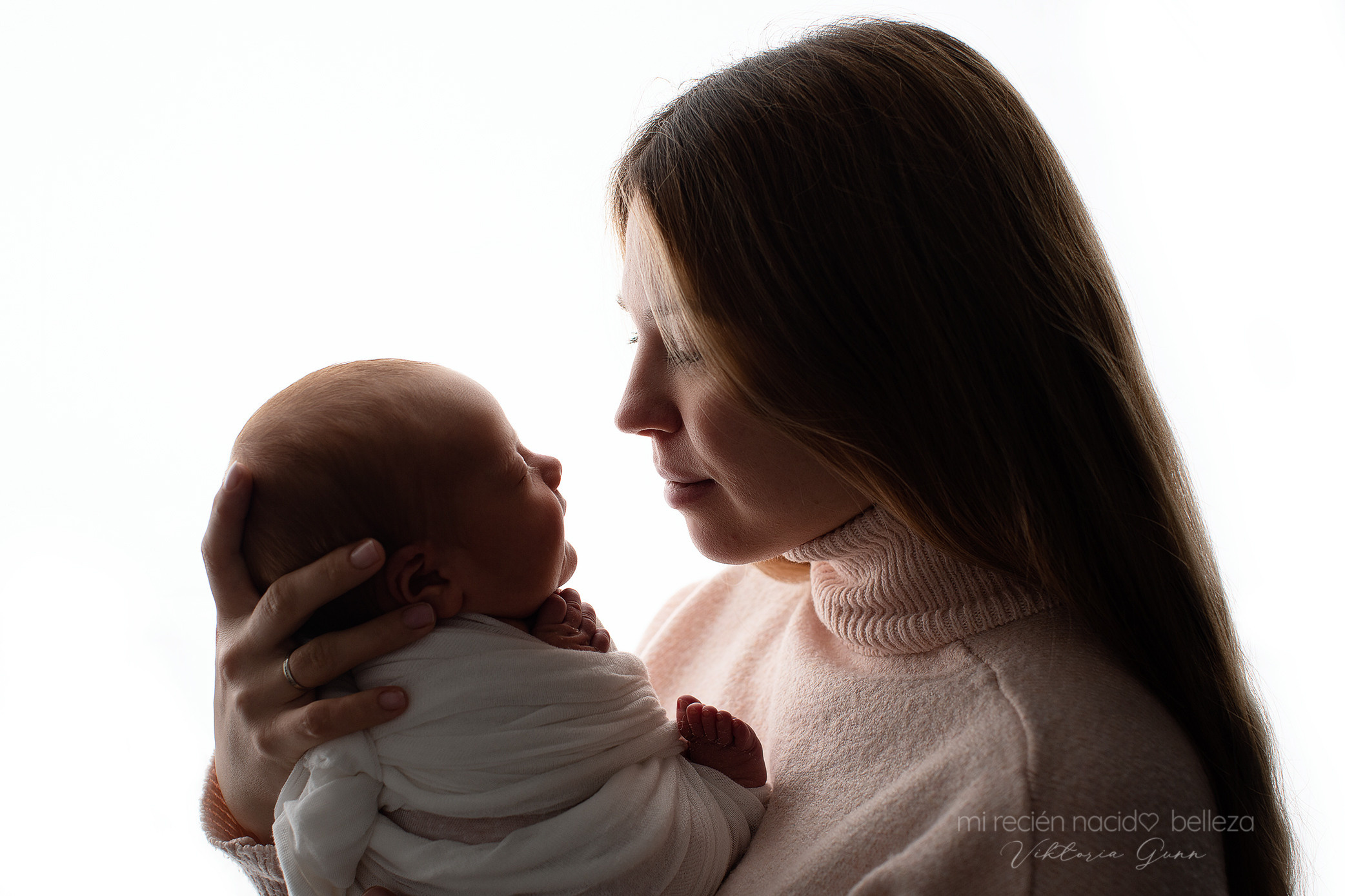 Новорожденные. Фотограф в Испании: Бенисса, Кальпе, Бенидорм, Аликанте Виктория Гунн