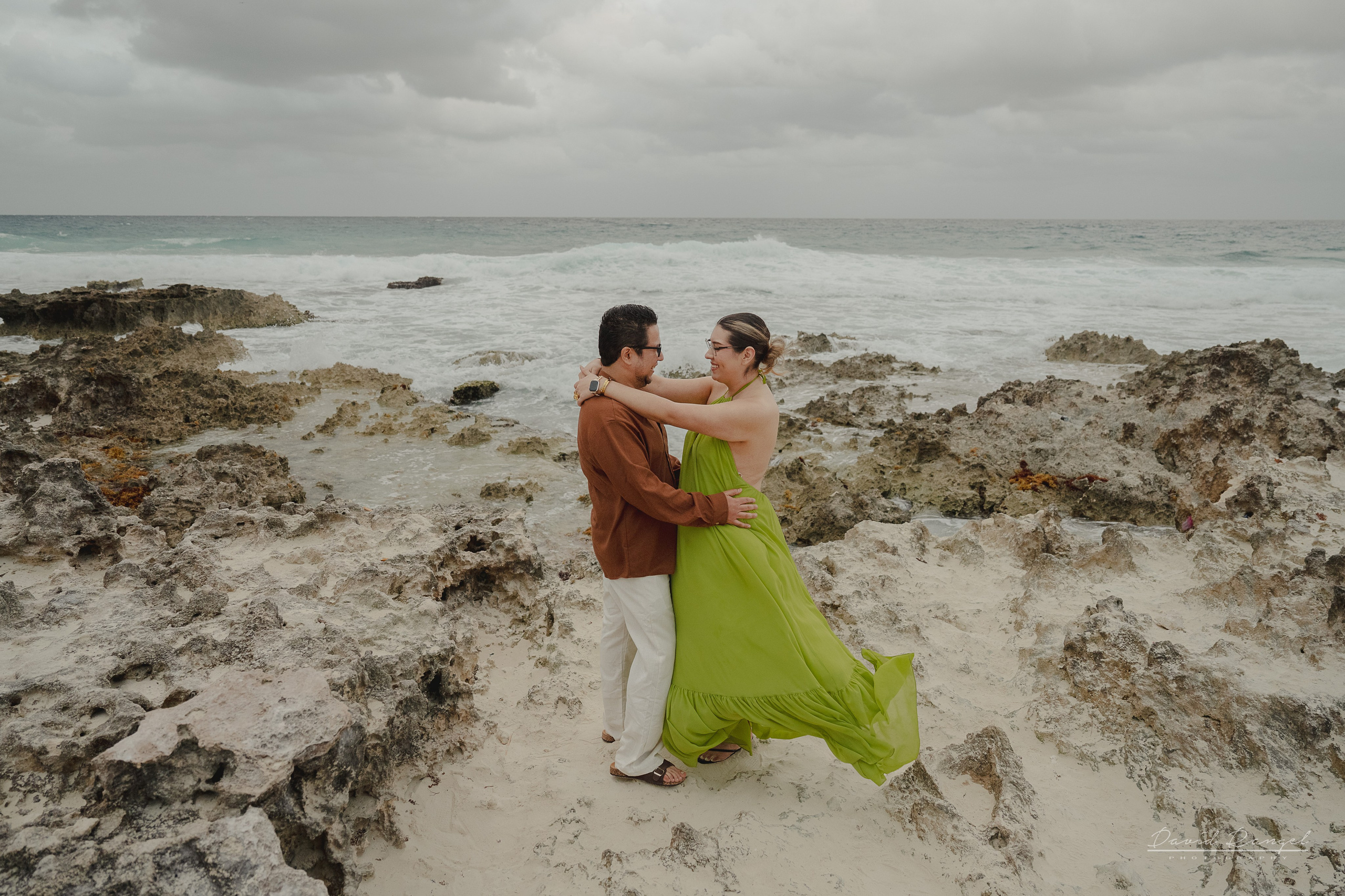 Adan & Moni — Engagement — Playa Forum Cancun. Destination wedding photographer based in Cancun and Riviera Maya with service worldwide