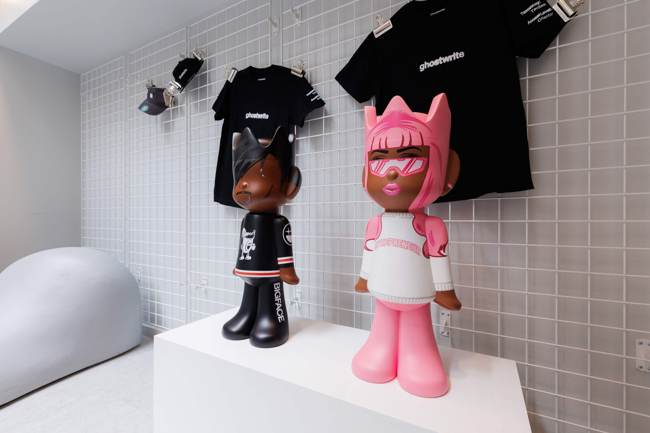 Ghostwrite. Photographer in New York City