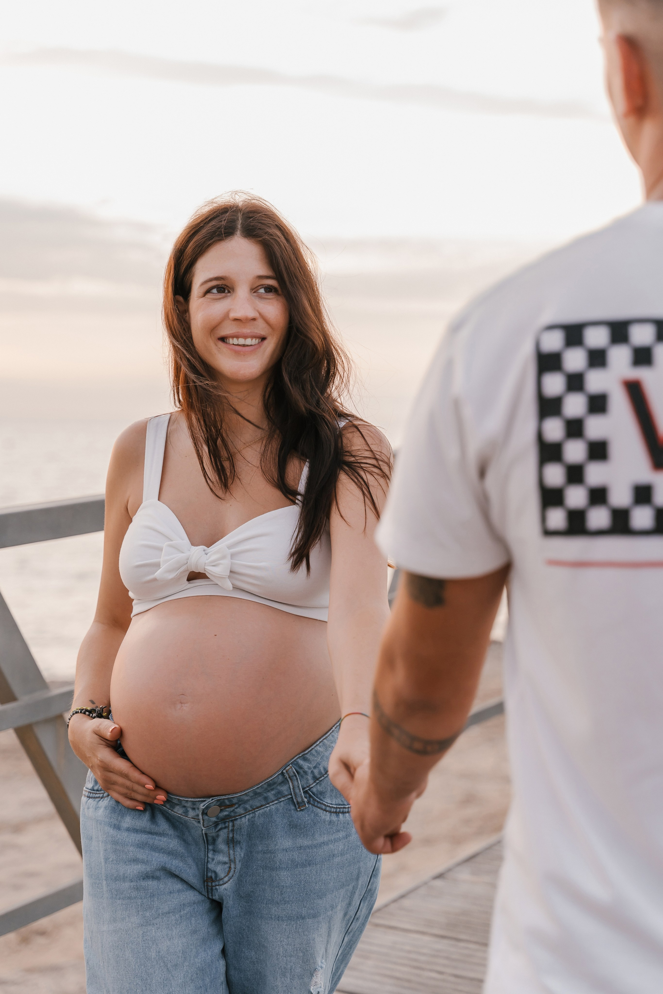 Gabriela y Jorge. Fotógrafa de bodas y familias en España, Valencia: Nadia ProFoto