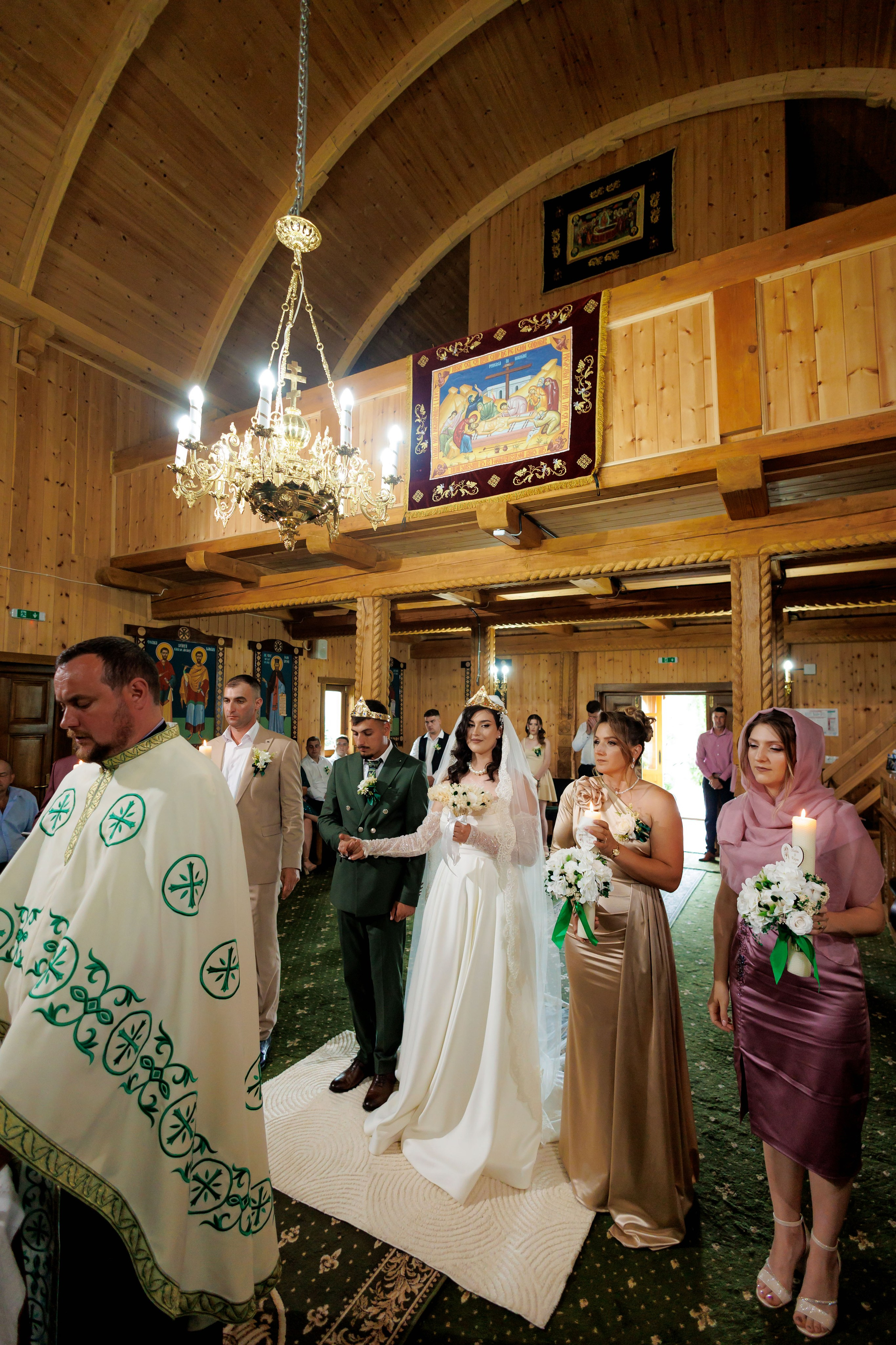 Nunta Nicoleta & Răzvan | Fotografie & Videografie Profesională. Servicii foto-video profesionale, pentru momente de neuitat