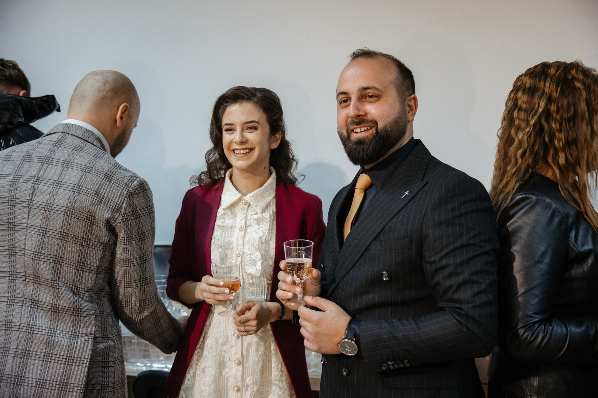 Nunta de Poveste la Sucevița: Cristi și Andreea. Servicii foto-video profesionale, pentru momente de neuitat