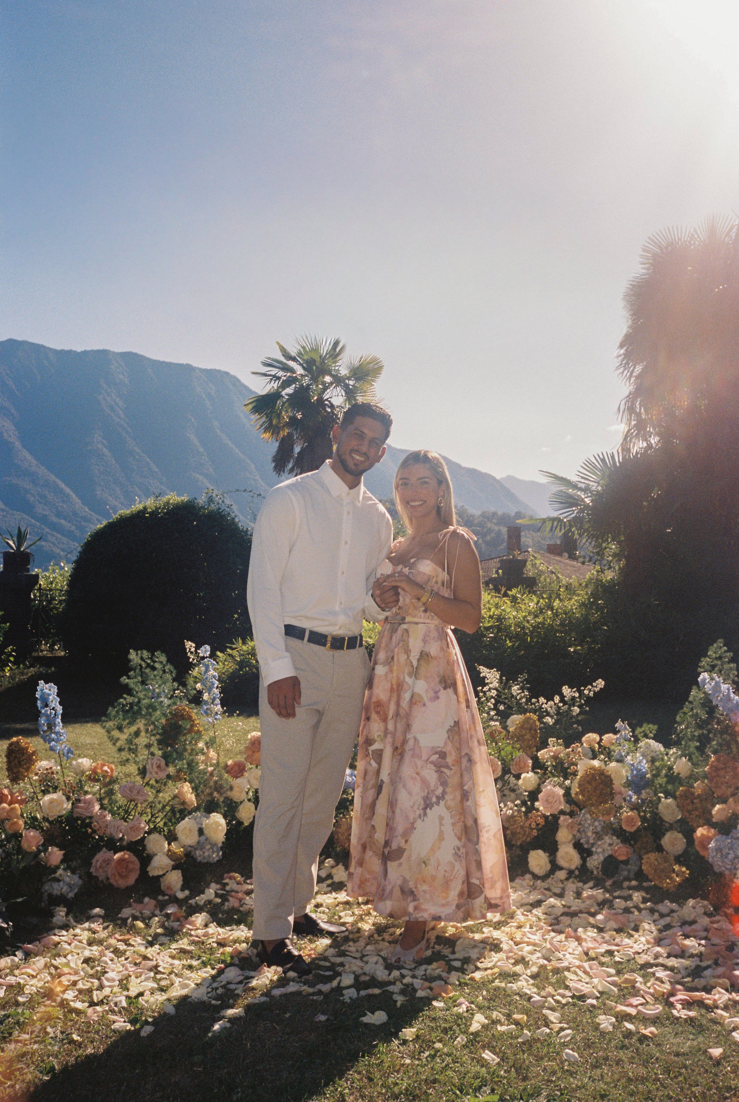 Proposal in Como | Romantic Lake Como Proposal Photoshoot. Wedding photographer in Italy