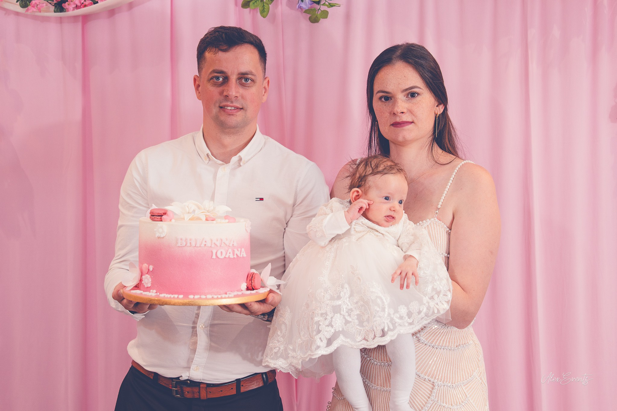 Botez autentic romanesc fotografiat la biserica din Agerbæk Danemarca. AlexEvents Fotograf / Videograf de evenimente Danemarca DK Horsens, Arhus, Odense, Vejle.Nunta, botez, foto-studio