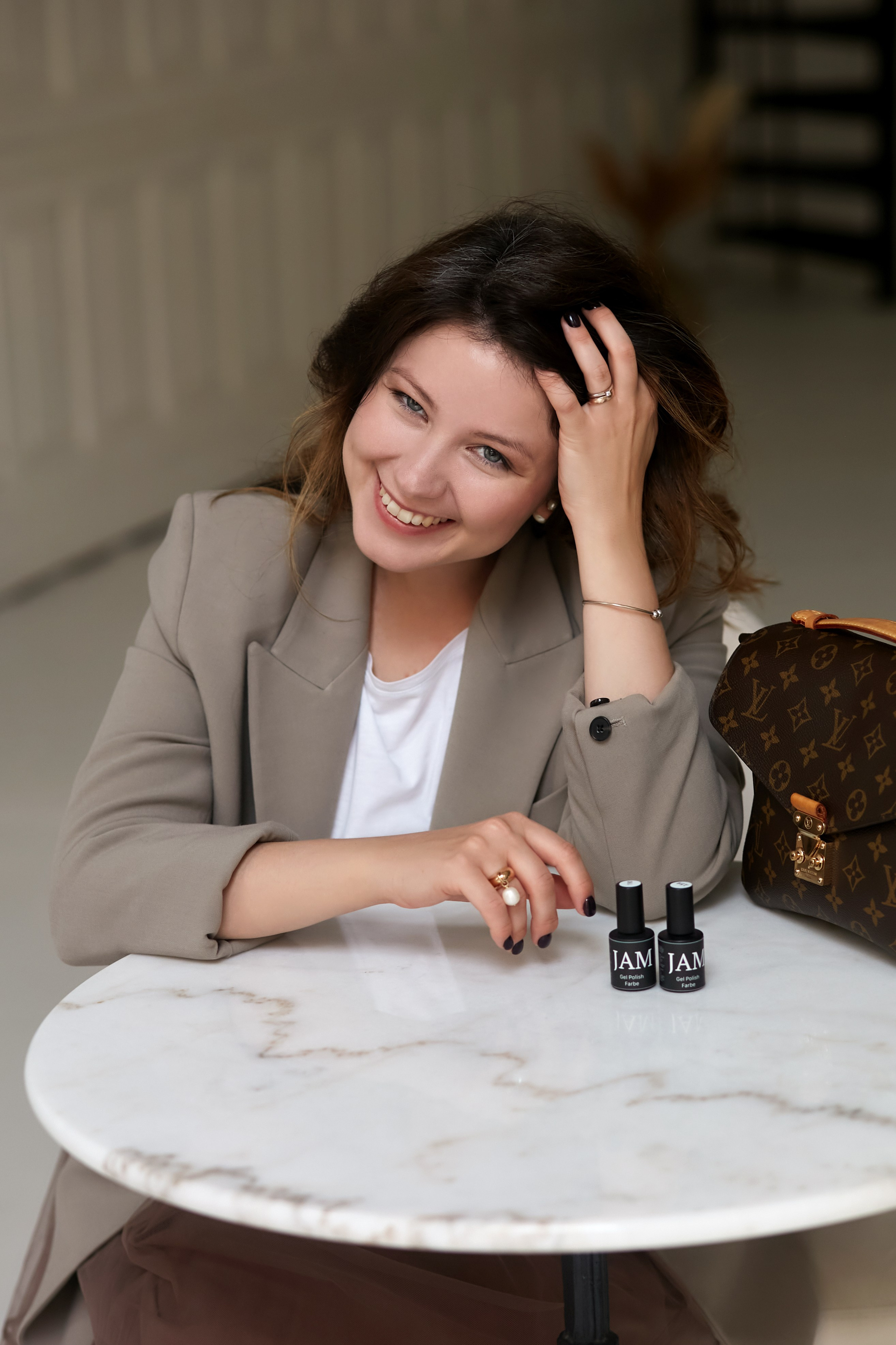 Julia Begus. Amazing photo session at a time convenient for you. Y