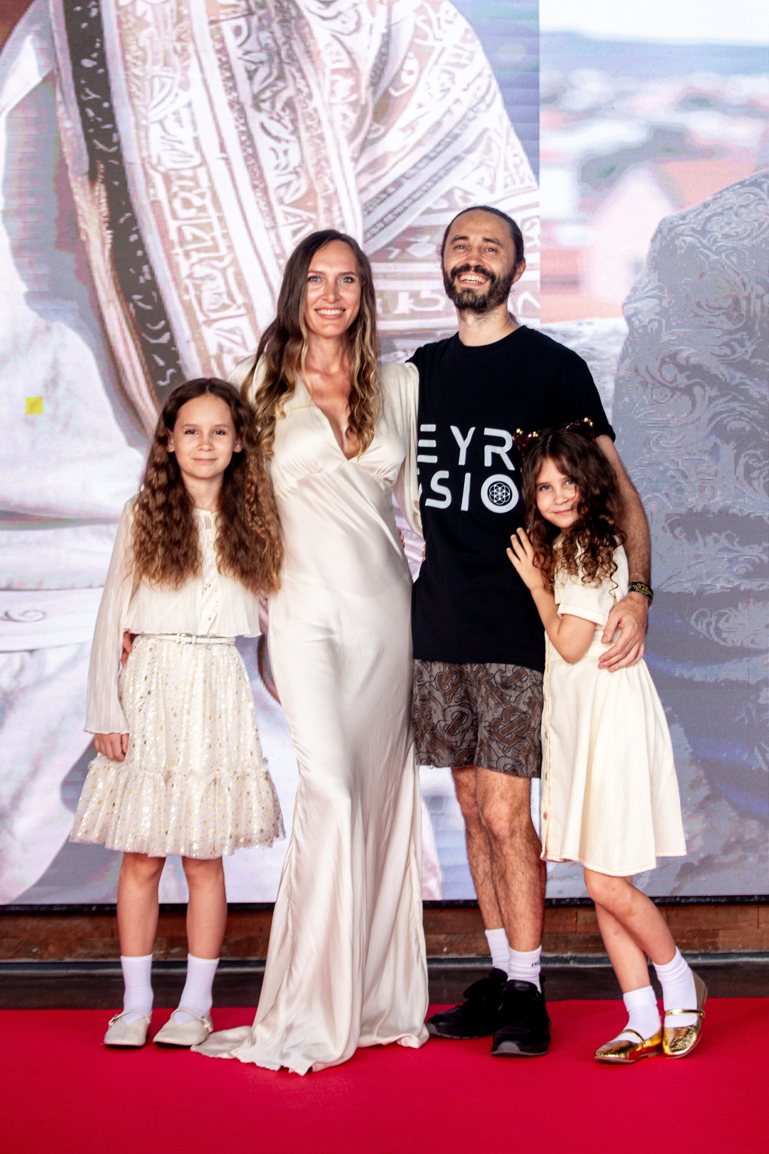 Ai Fest Bali 2025. Индивидуальный и парный фотограф на Бали — Bali Dream Photo