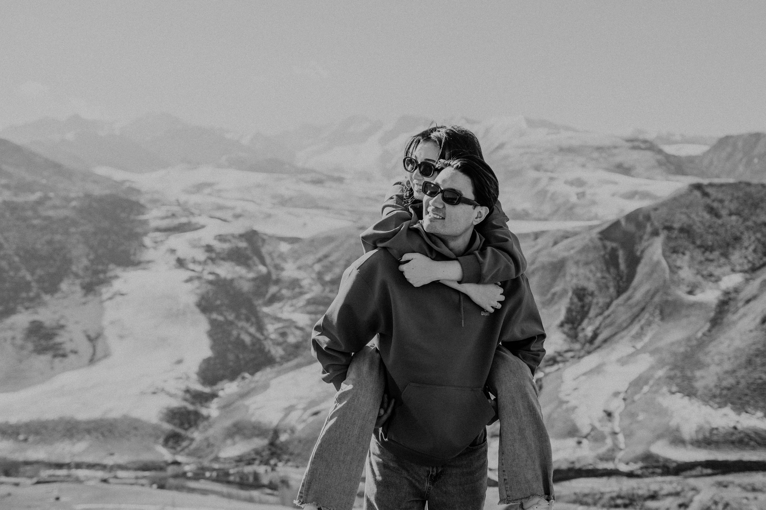 Лав Стори в Бишкеке. Фотограф в Бишкеке Оксана Шувалова