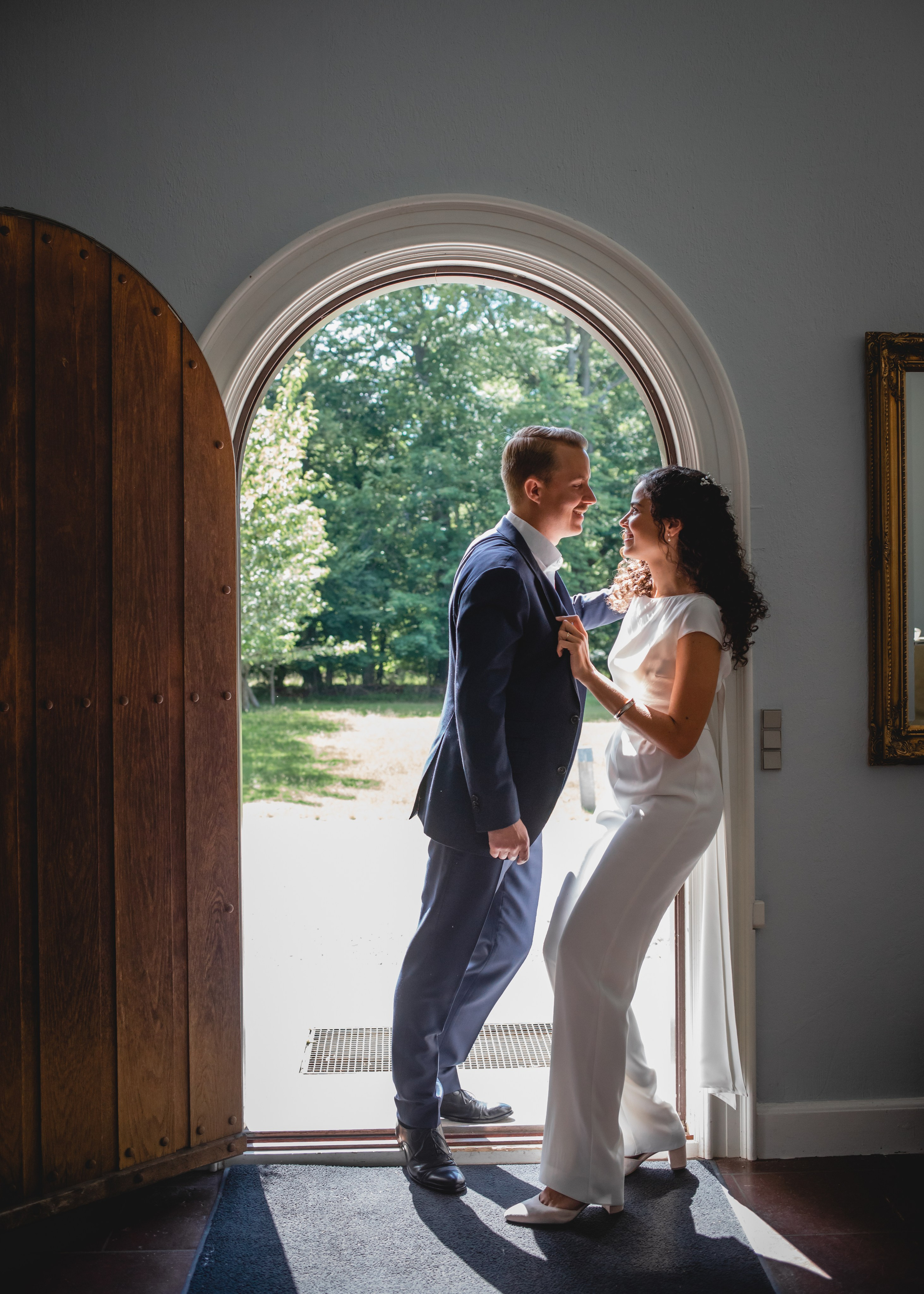 Elissa | Mads. Professional wedding photographer in Copenhagen, Denmark — Julia Byron