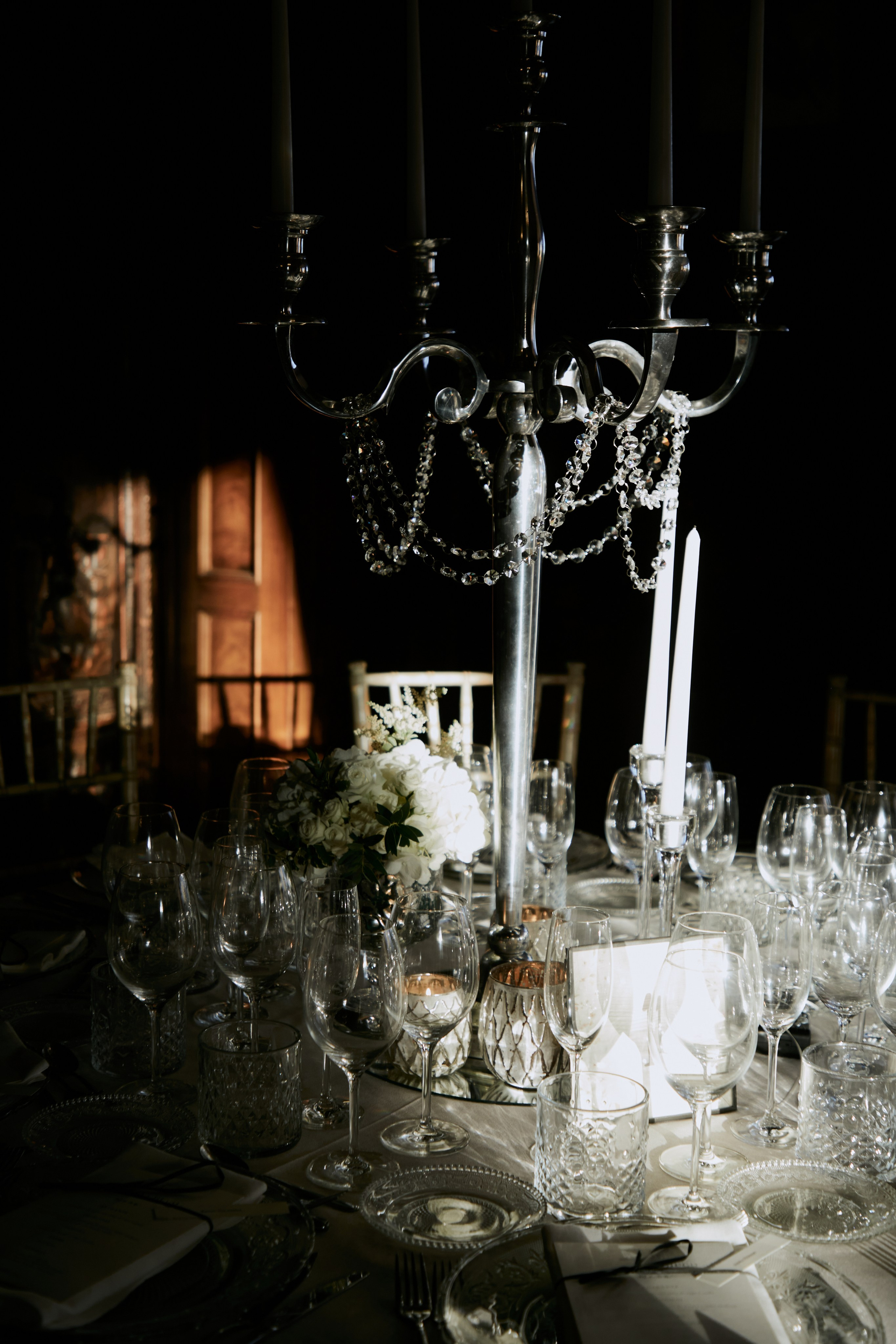 Wedding. Photographer in Paris