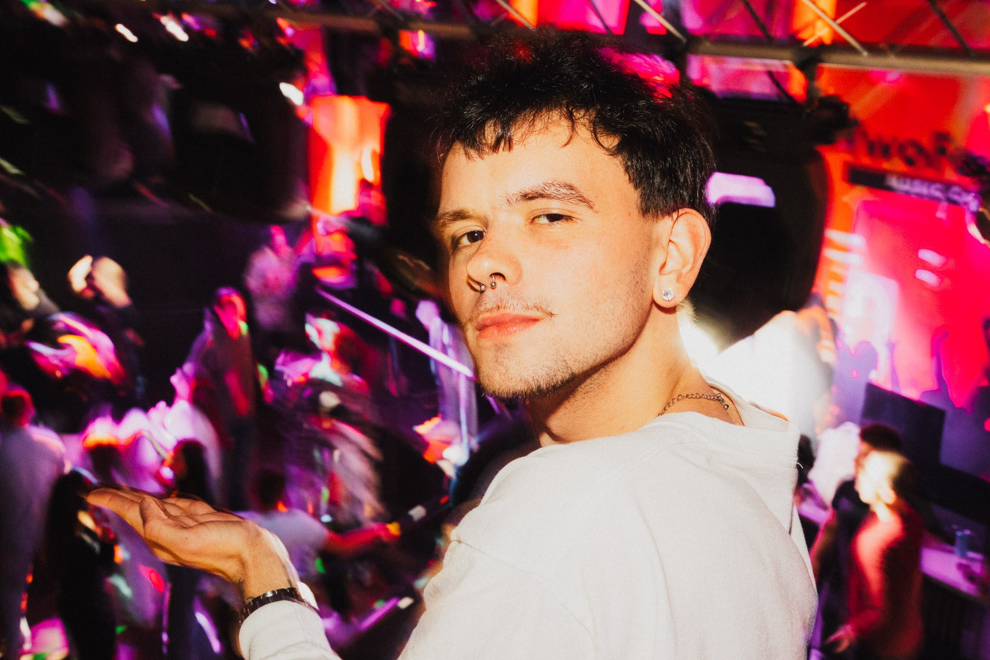 DJ. Photo by lenozavra