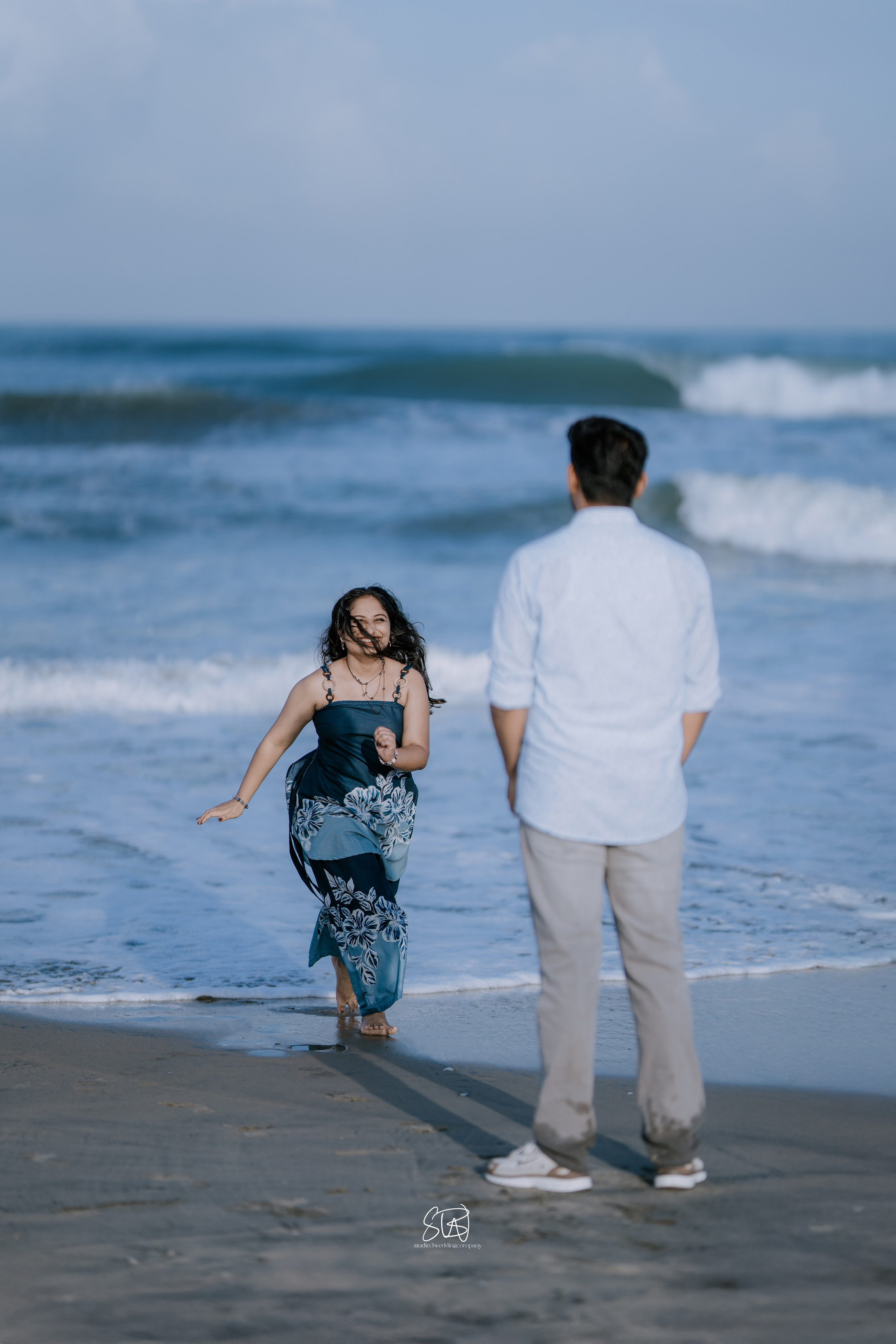 BEACH PREWEDDING. STUDIO3WEDDINGCOMPANY