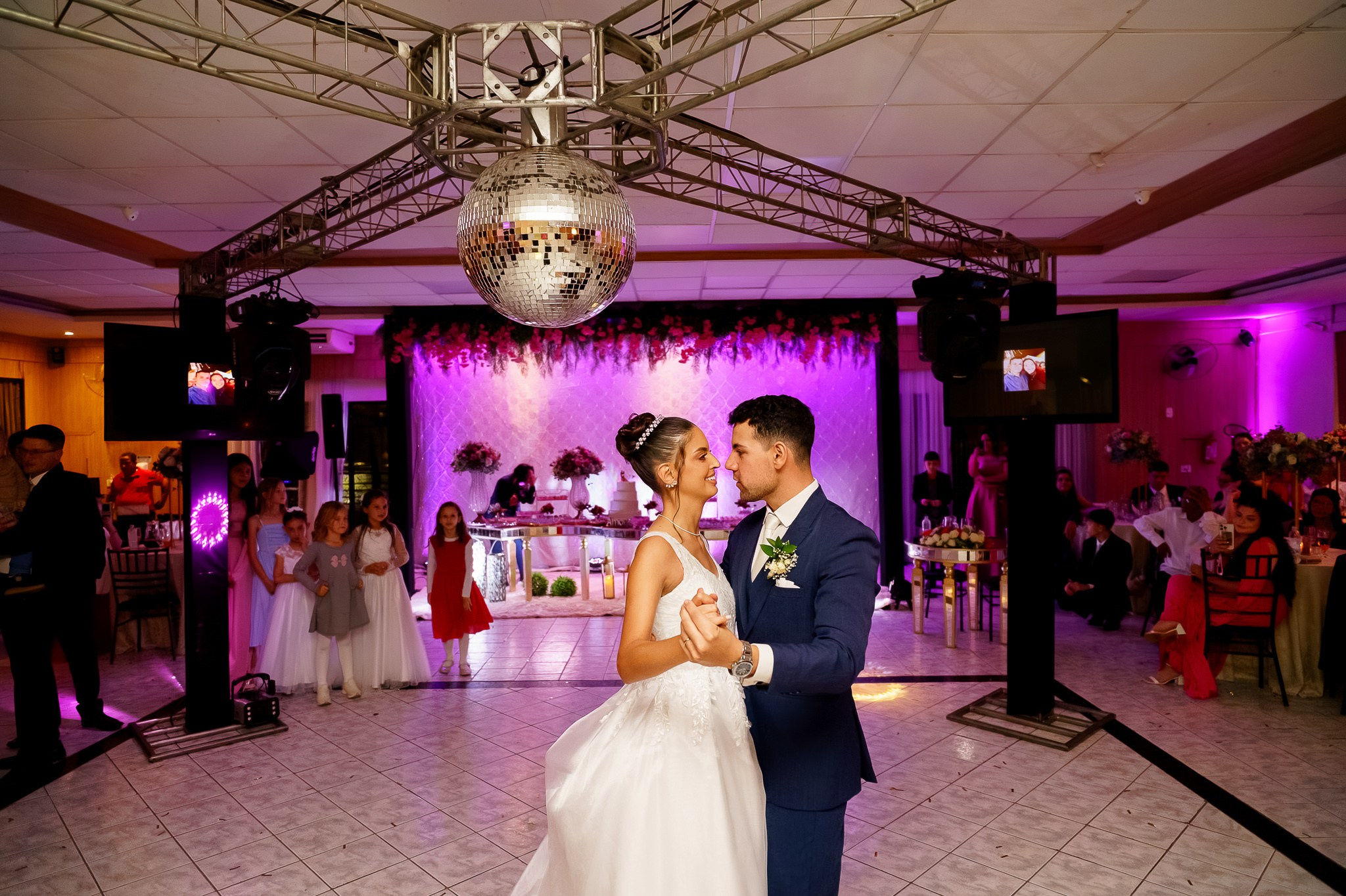 Vanessa e Hadsson. Beneduzzi Fotografias