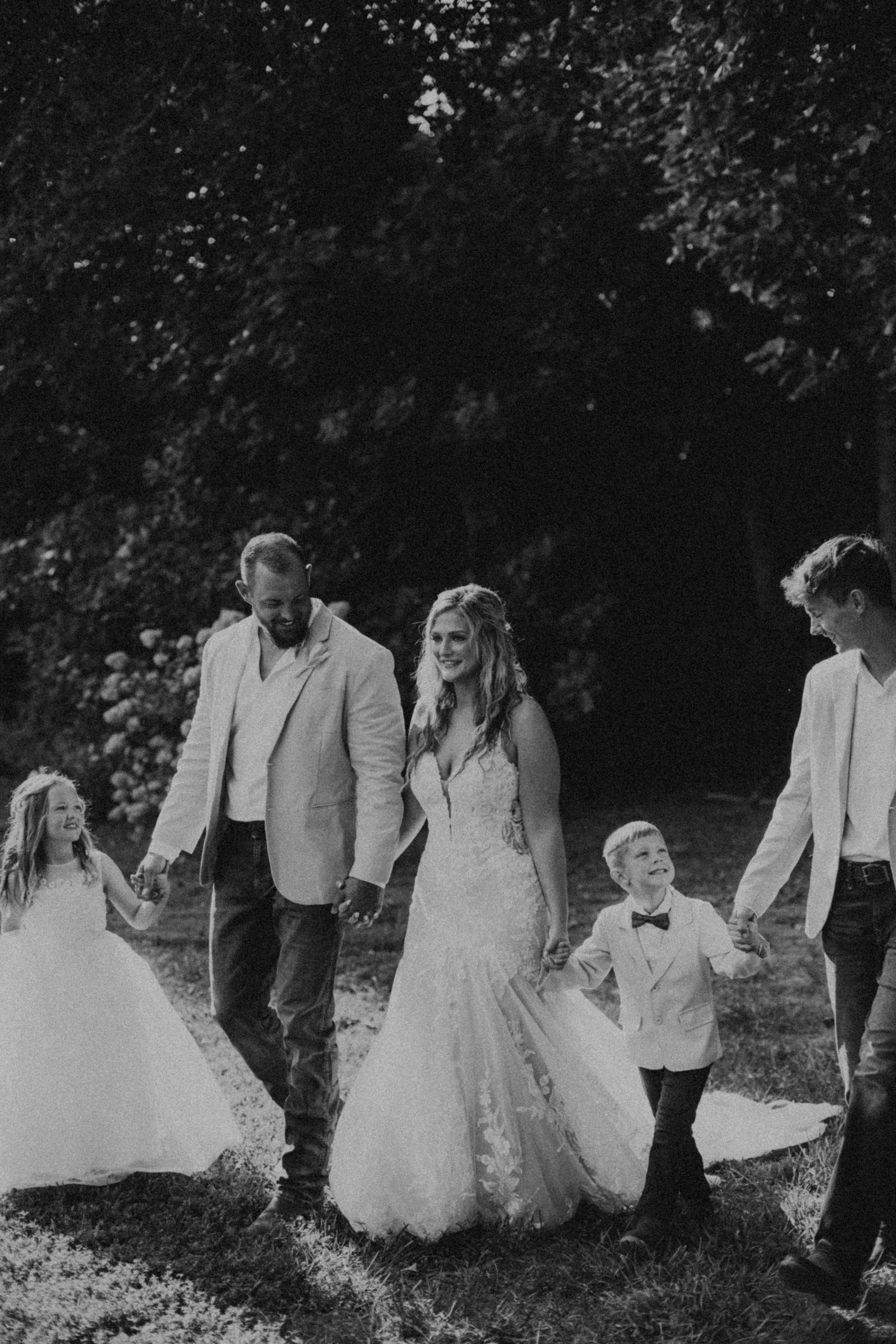 Blake & Stacy (KY). CAPTURED BY SHANKS PHOTOGRAPHY