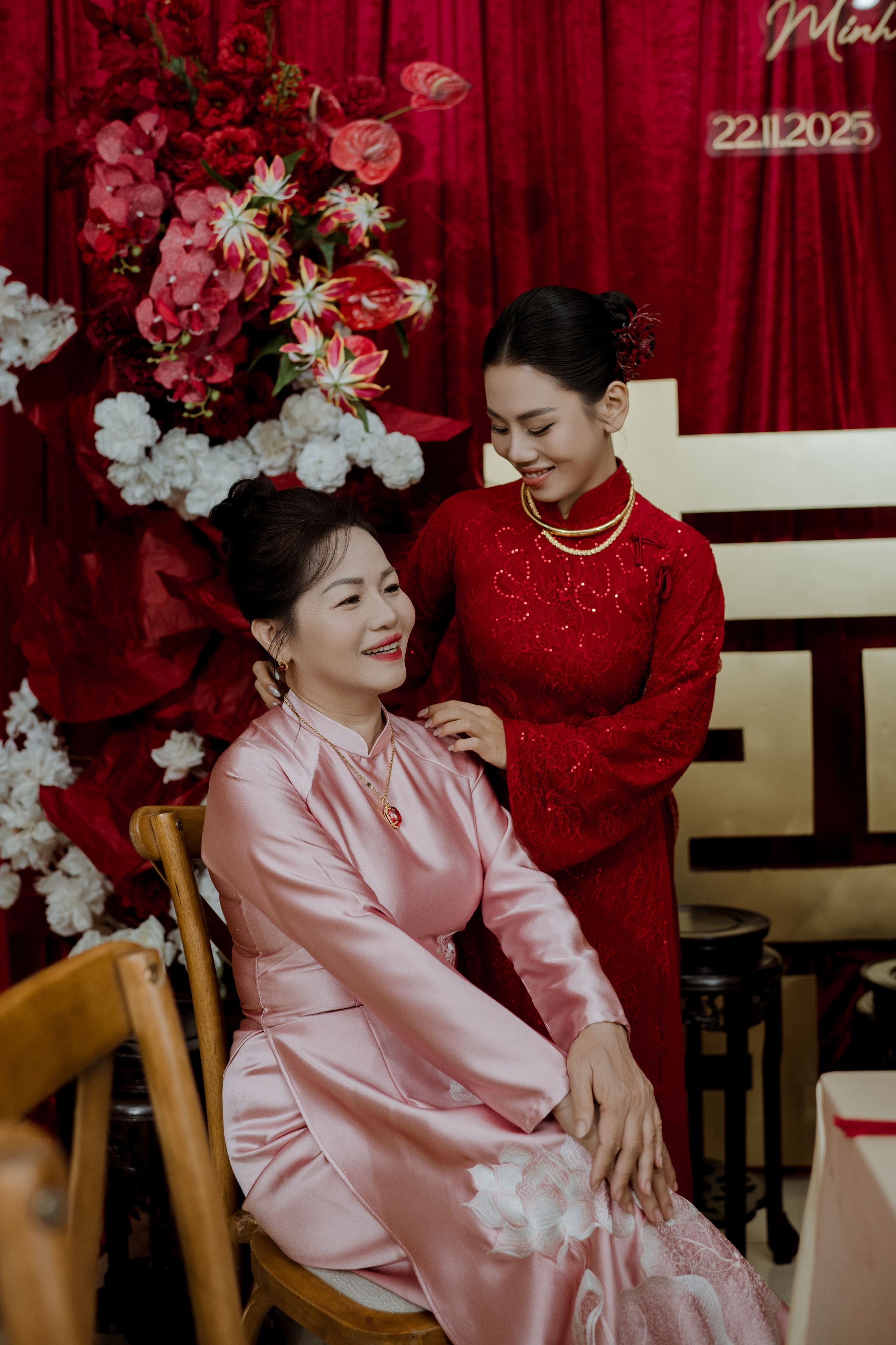 Man + Thu | Photojournalism. BenColor Studio