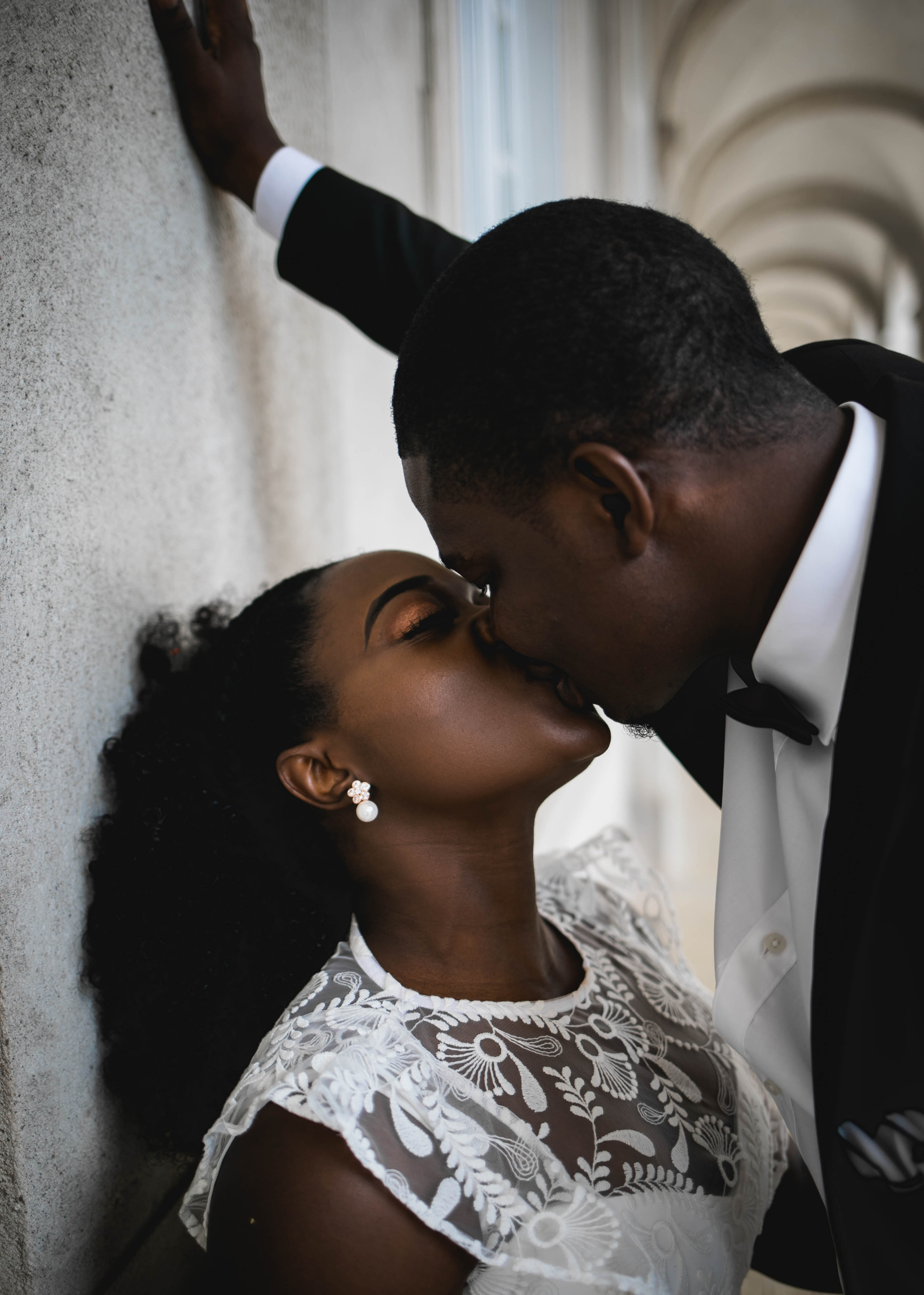 Fola and Tolu. Professional wedding photographer in Copenhagen, Denmark — Julia Byron