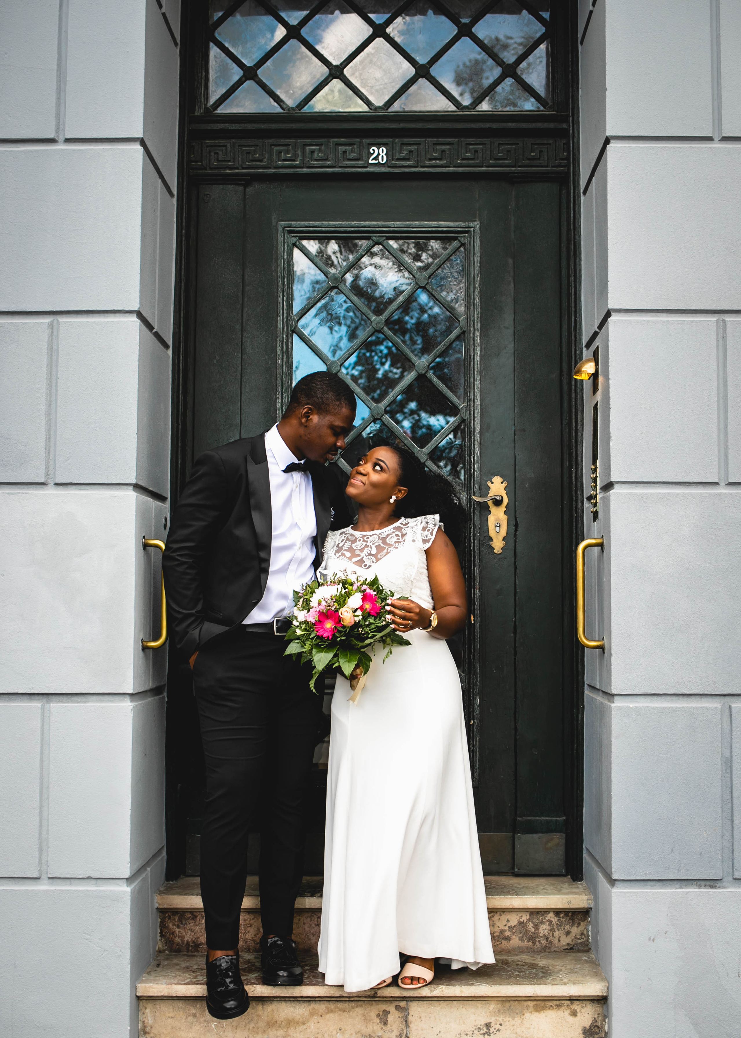 Fola and Tolu. Professional wedding photographer in Copenhagen, Denmark — Julia Byron