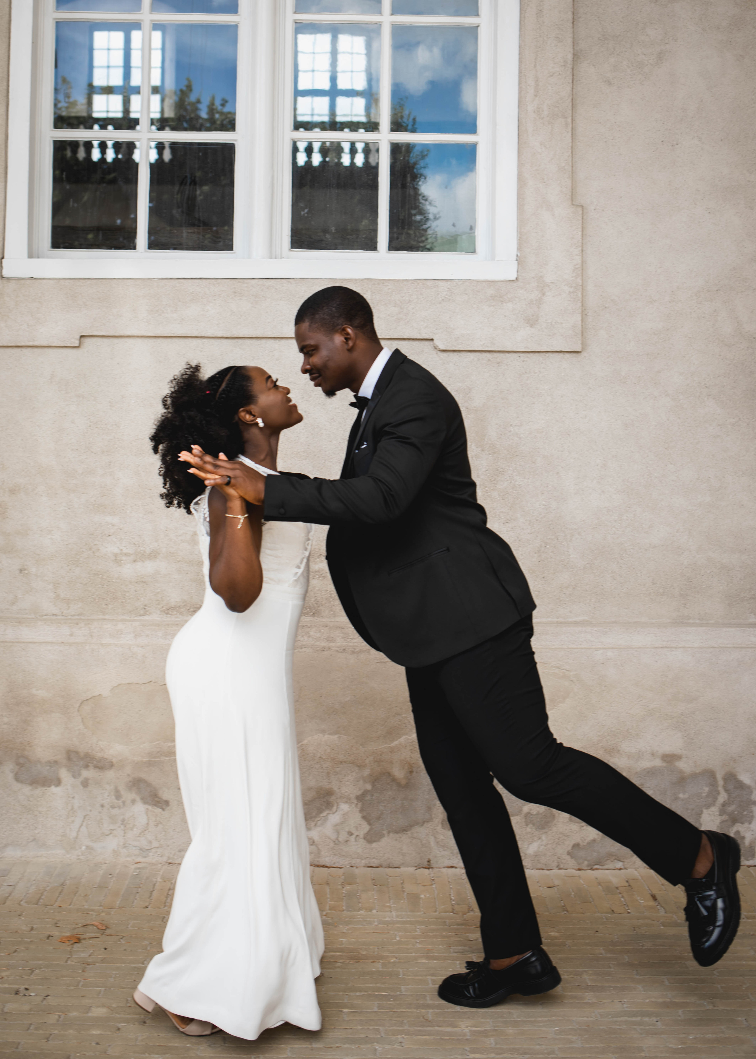 Fola and Tolu. Professional wedding photographer in Copenhagen, Denmark — Julia Byron