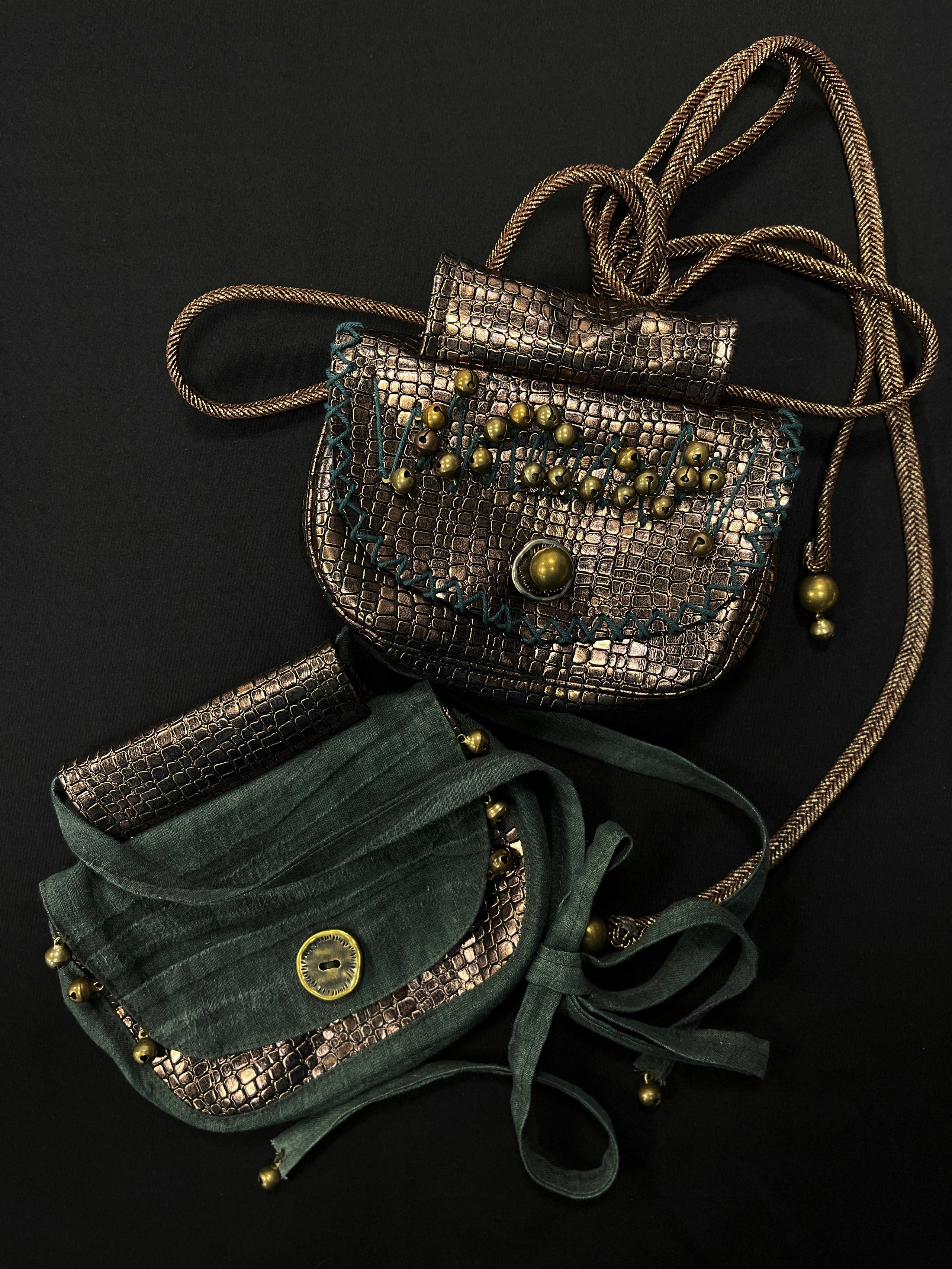 HANDMADE COSTUMES. Costume Design for Theme Parks & Live Performances | Character & Parade & Stage Costumes | 2D & 3D Costume Illustrations