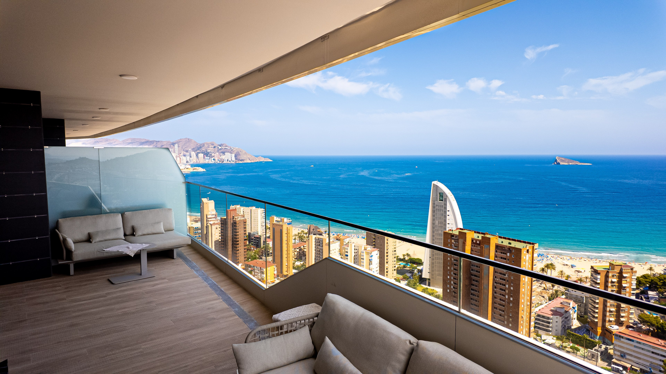 Benidorm. Baby Beast