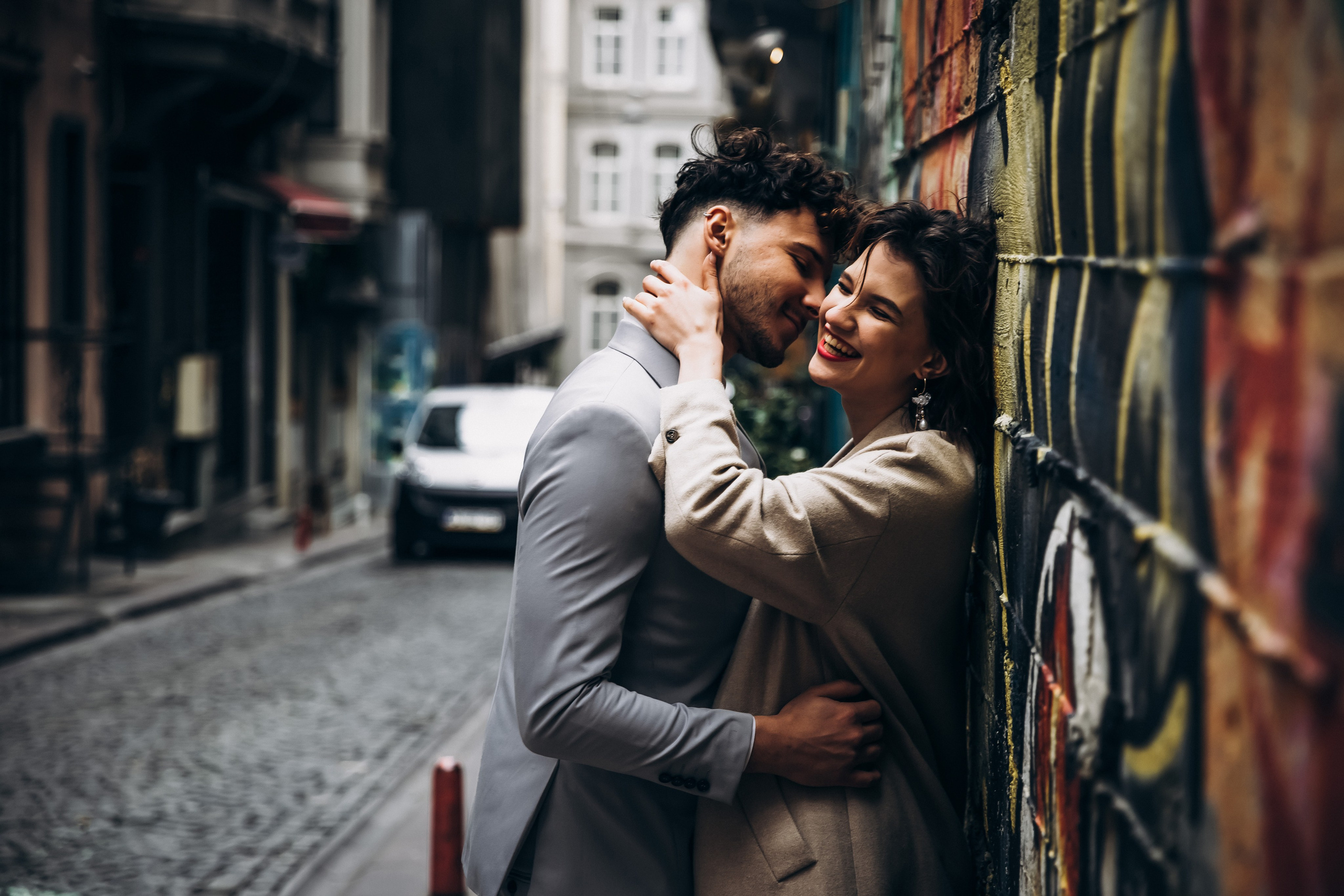 Bride and groom portrait by Bosphorus sunset – European wedding photo & video.