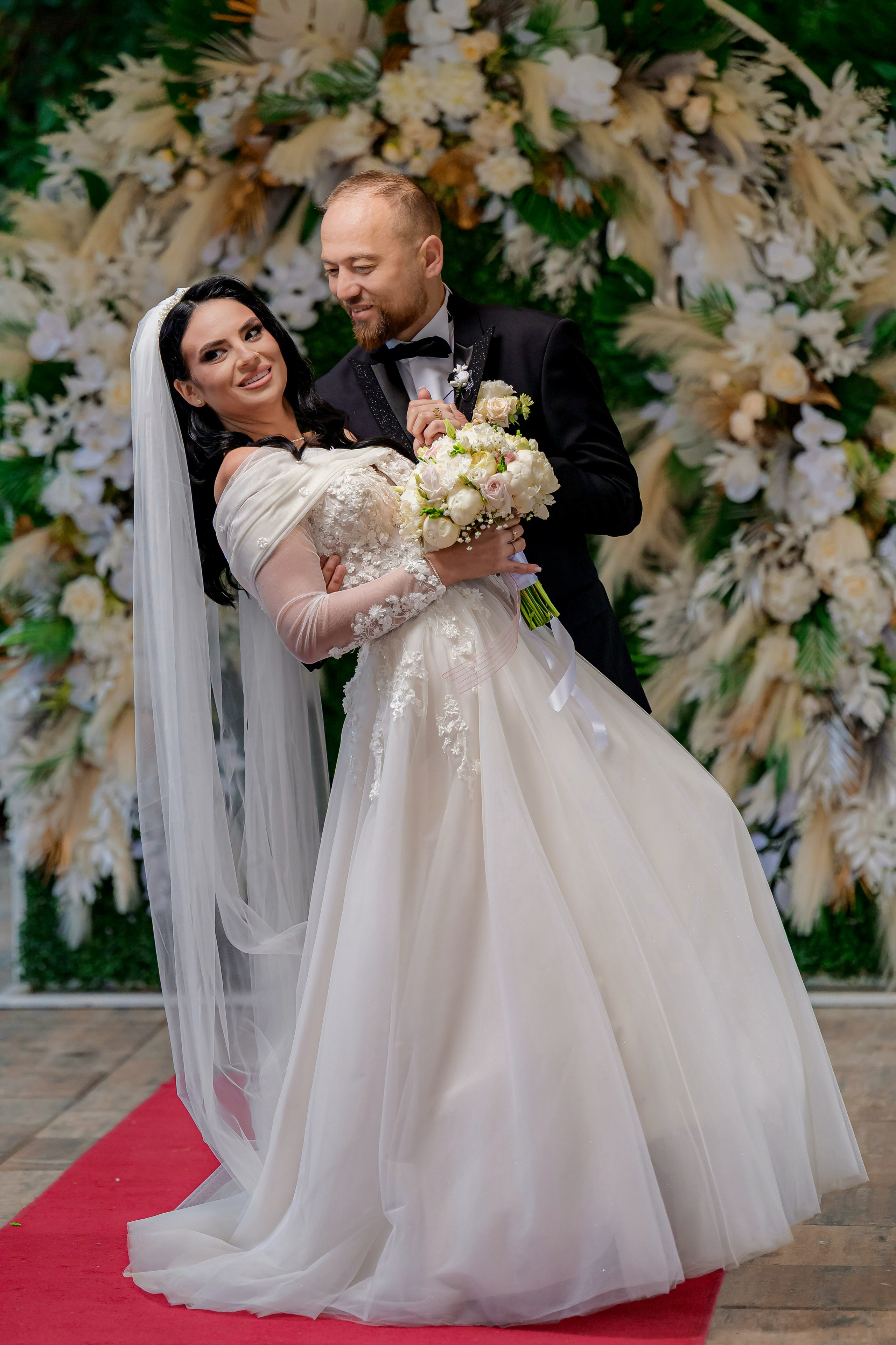 Eliza & Engis. Vladimir Constantinescu - Fotograf de nunta Constanta