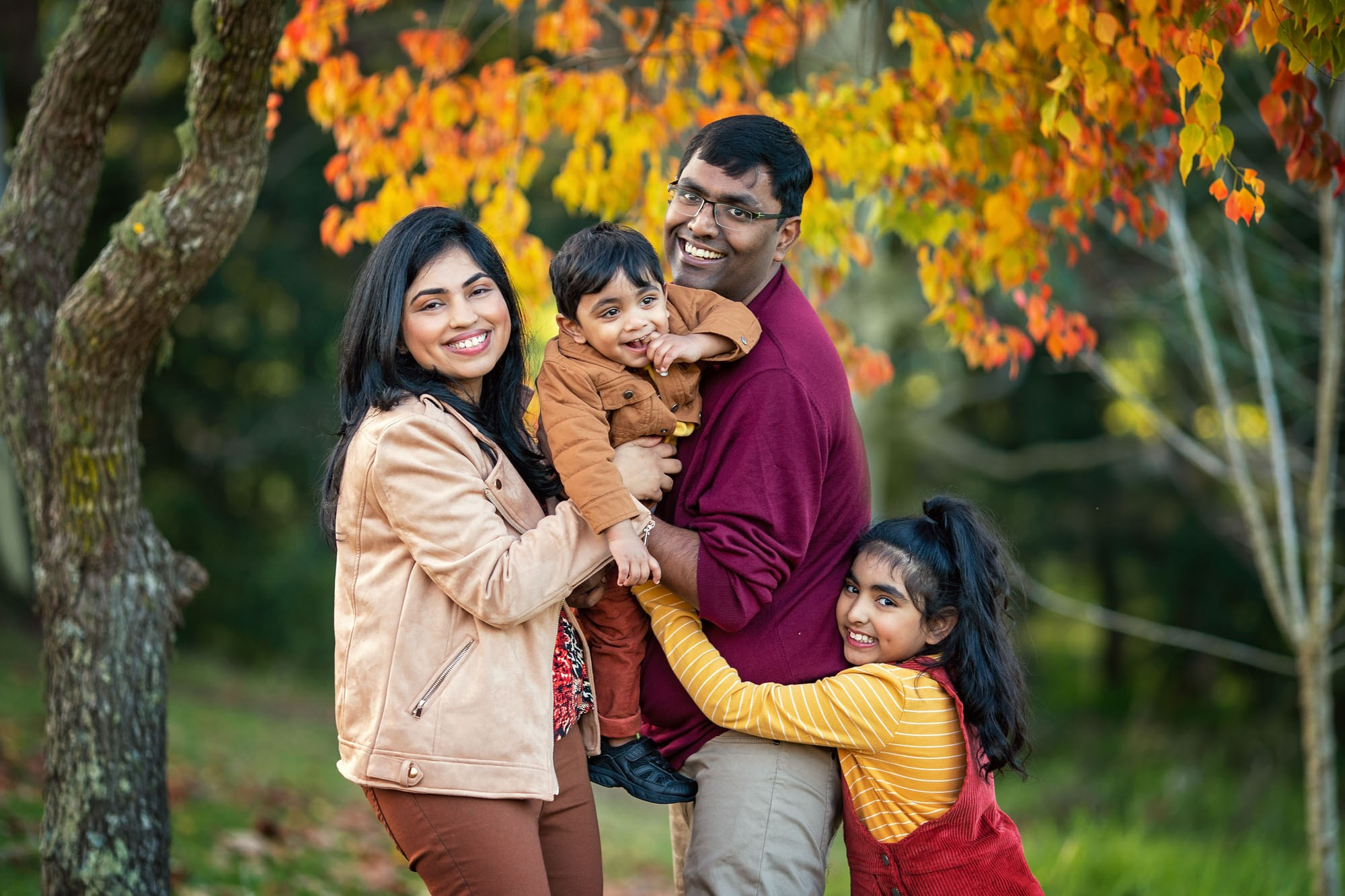 Autumn Family Photography in Sydney. Family and Maternity Photography in Sydney, Hills District