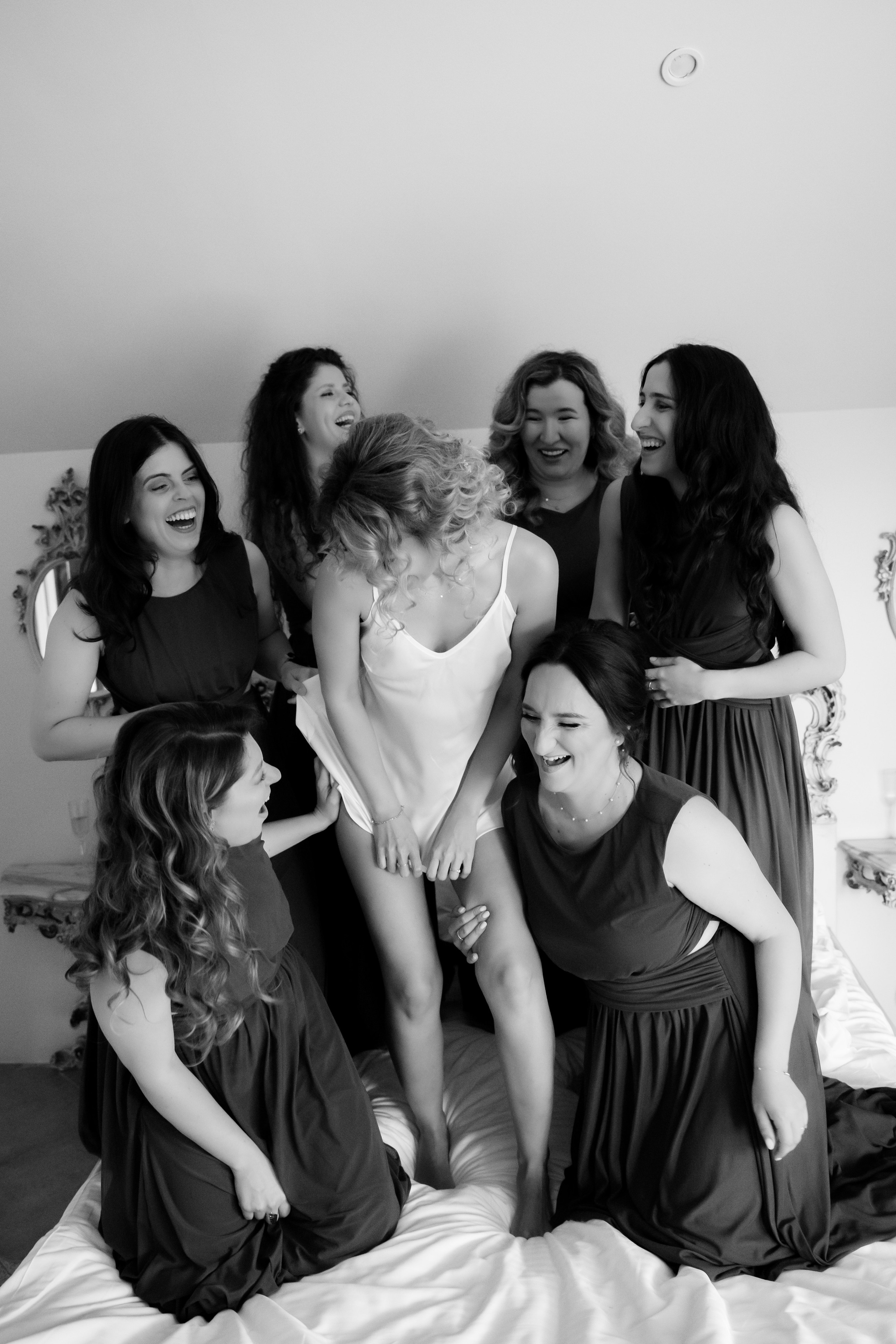 Octavia & Theo. Destination Wedding Photographer Alex Pasarelu