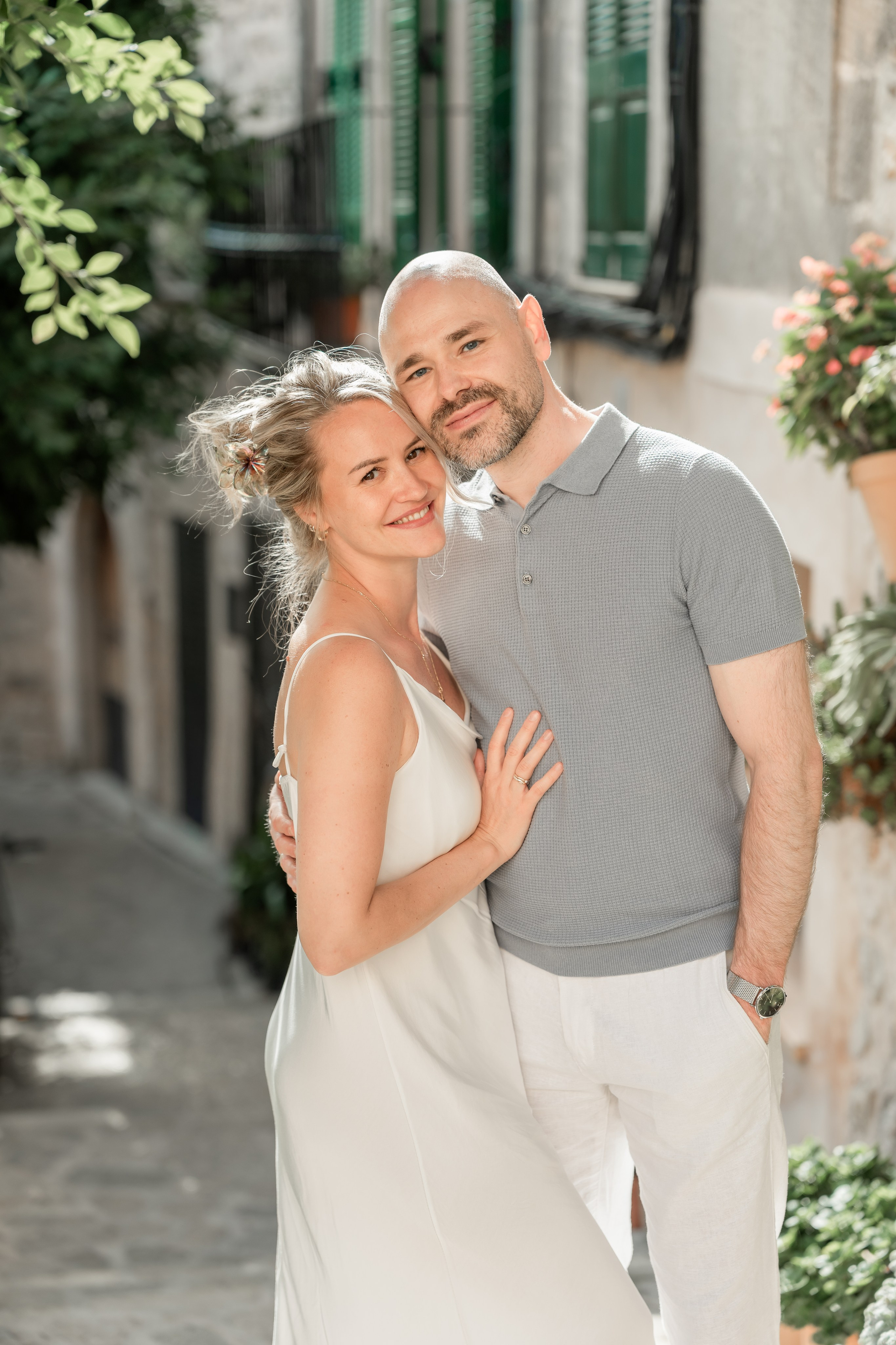 Love Story in Valdemossa. Deine Fotografin auf Mallorca für Familien und Business
