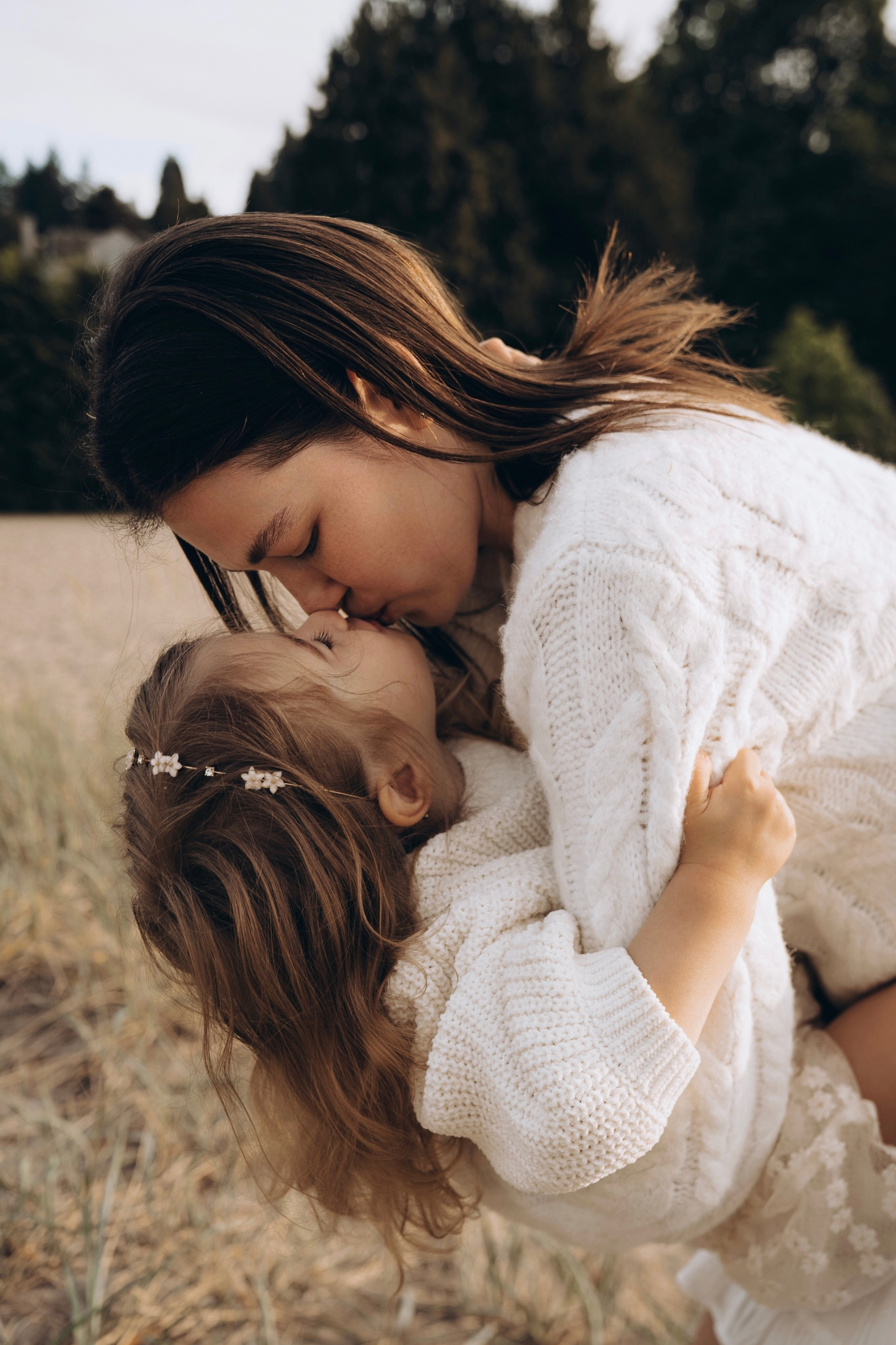 Mia & Anna. Vancouver Photographer | Catherine Vashchenko