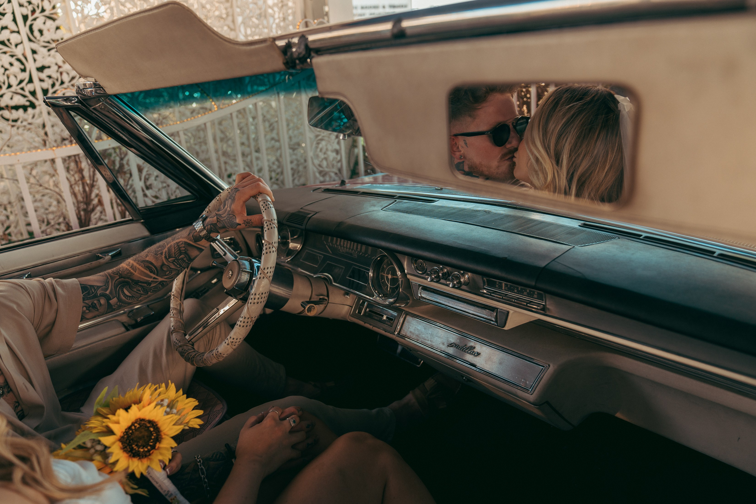 Nia& Joe. Wedding & elopement photographer Viktoriya Kravtsov. Las Vegas