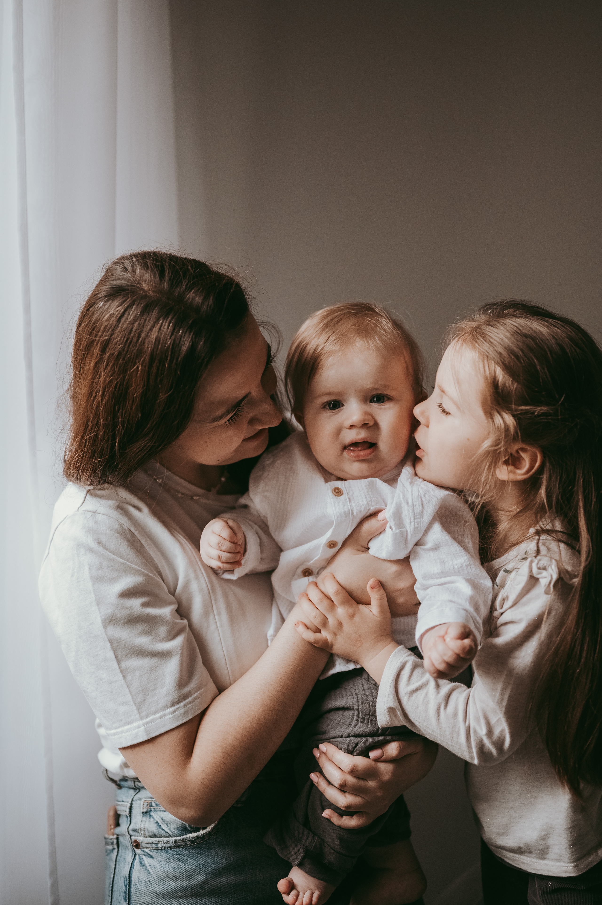 Katya. Deciji i porodicni fotograf u Beogradu Oksana Skendzic