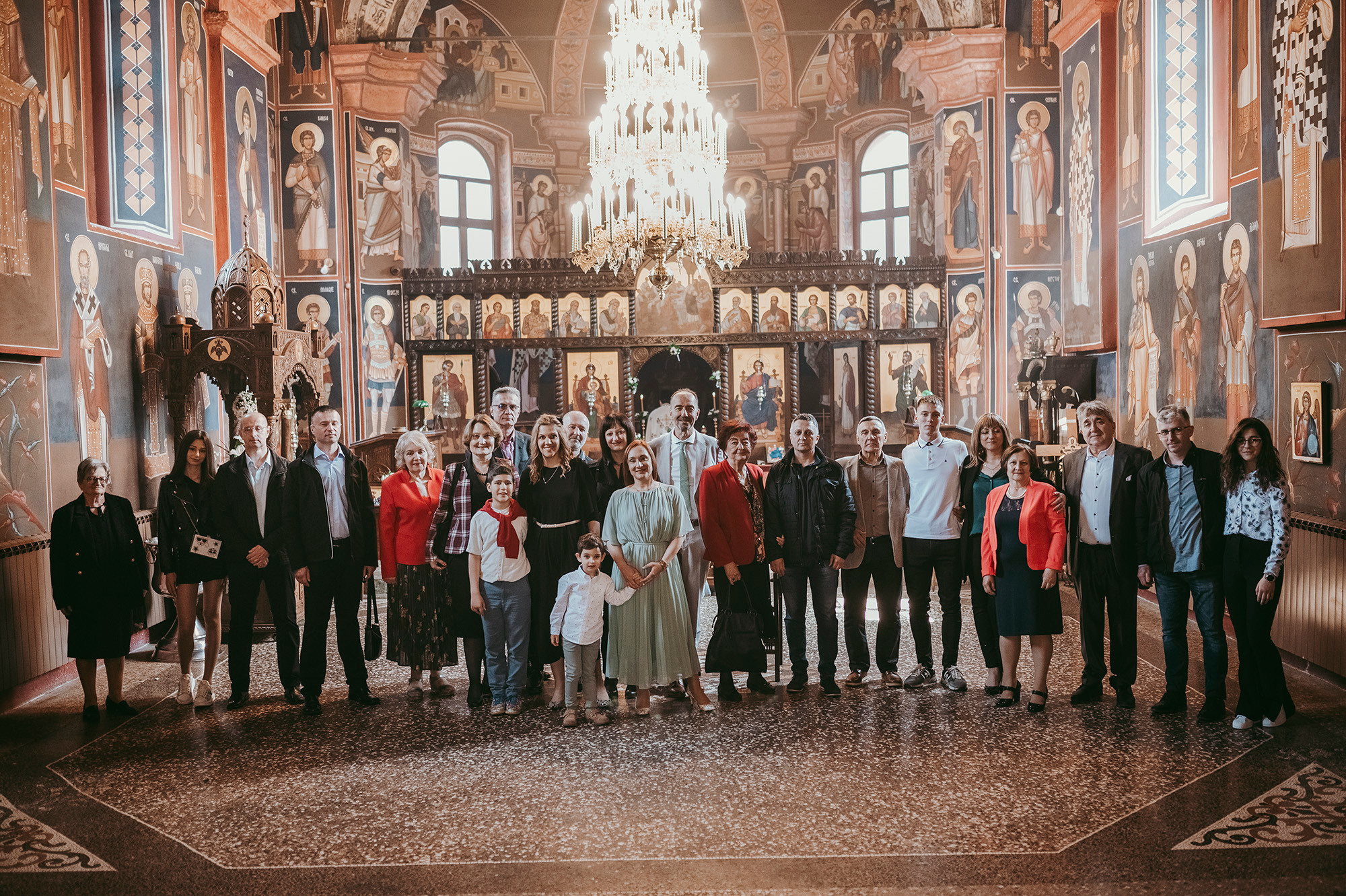 Filip / krstenje. Deciji i porodicni fotograf u Beogradu Oksana Skendzic