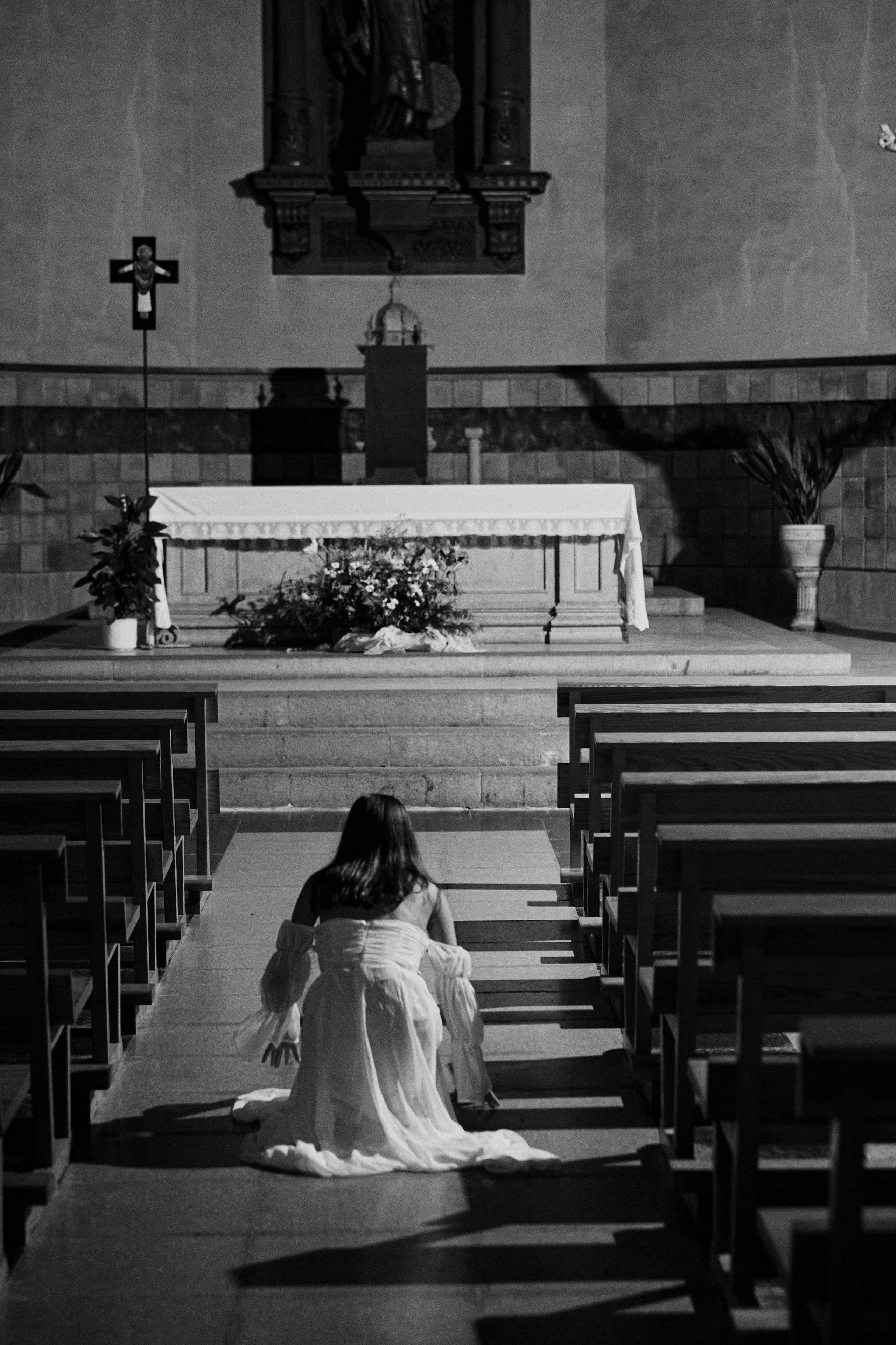 The runaway bride. Photographer in Barcelona Spain Zhanna Zakharchenko