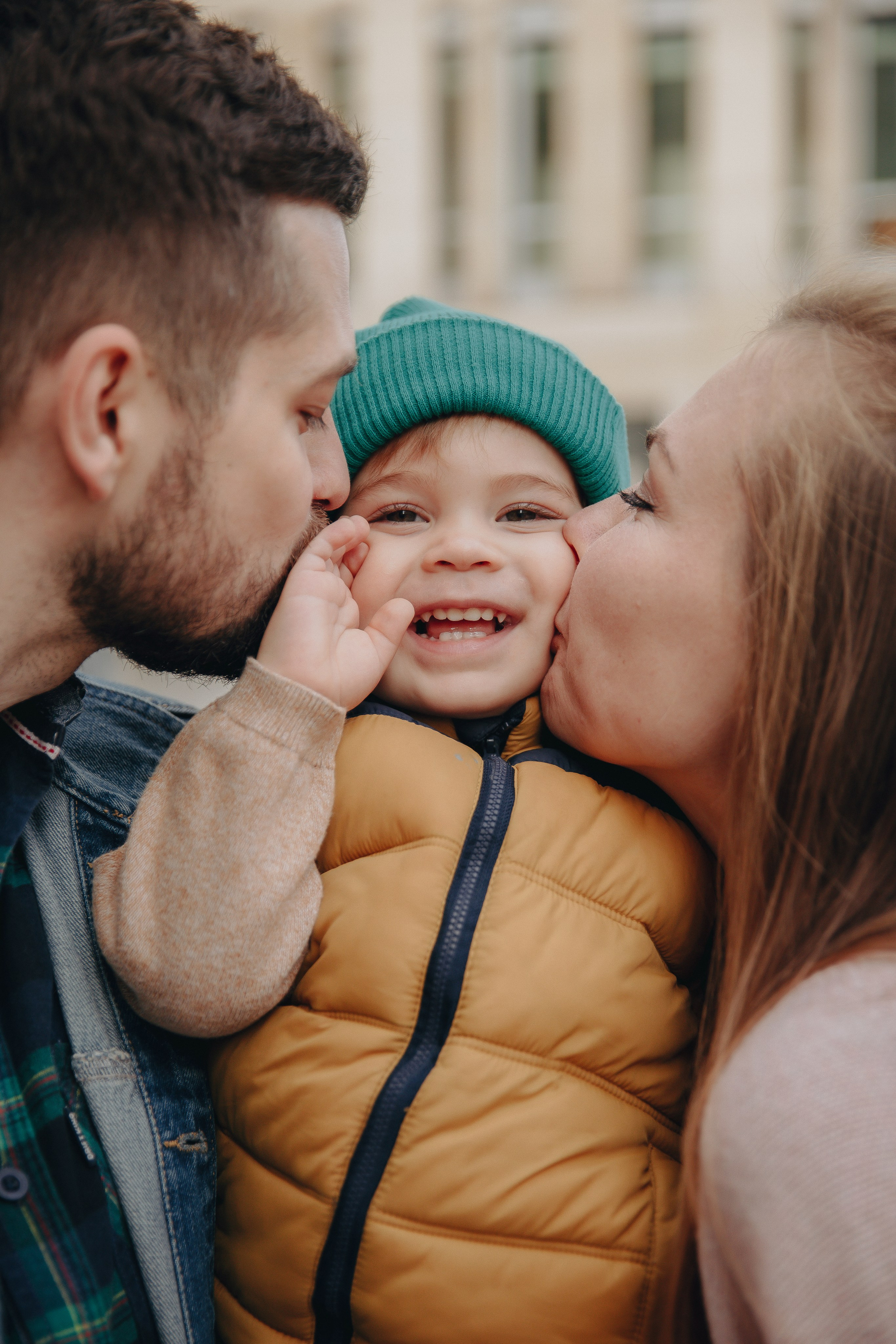 Olia’s family shoot | Warsaw. Photographer in Los Angeles. Julia Ishmuratova